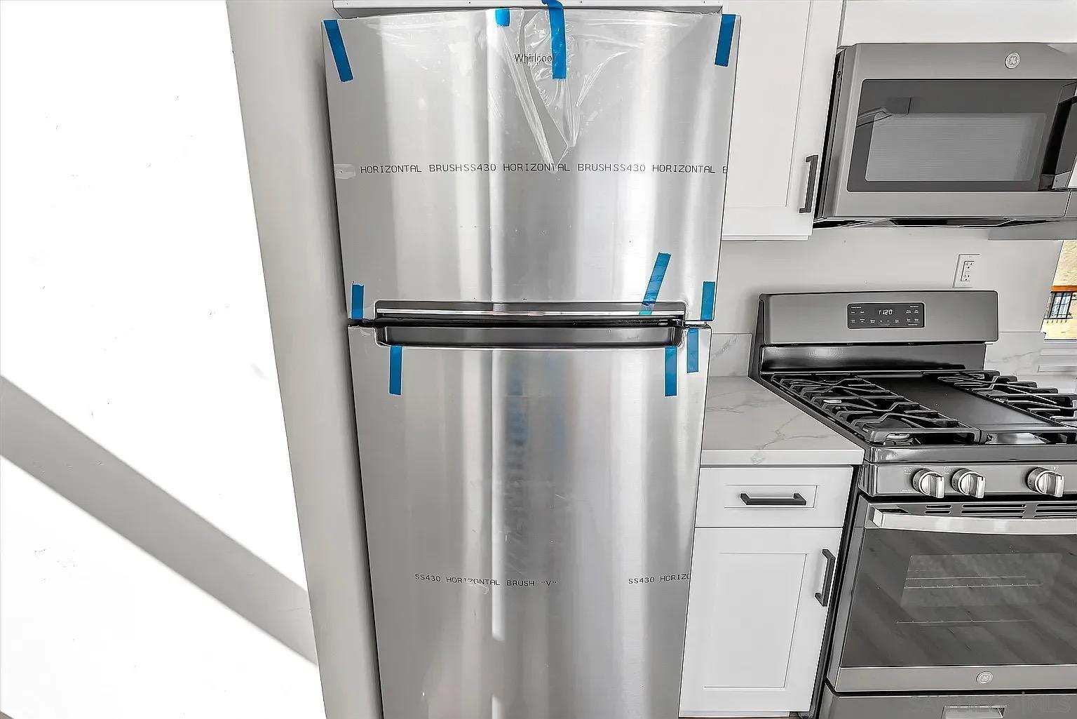 Detail Gallery Image 9 of 27 For 4050  Cherokee, San Diego,  CA 92104 - 2 Beds | 1 Baths