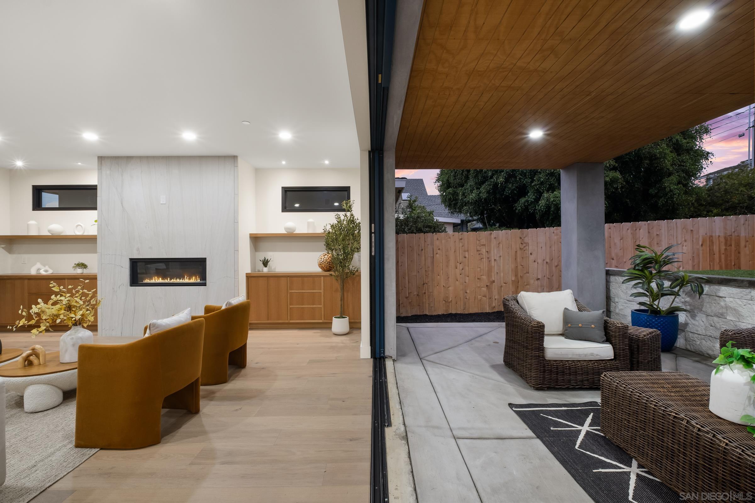 Detail Gallery Image 14 of 67 For 1531-33  Lieta St, San Diego,  CA 92110 - 6 Beds | 4 Baths