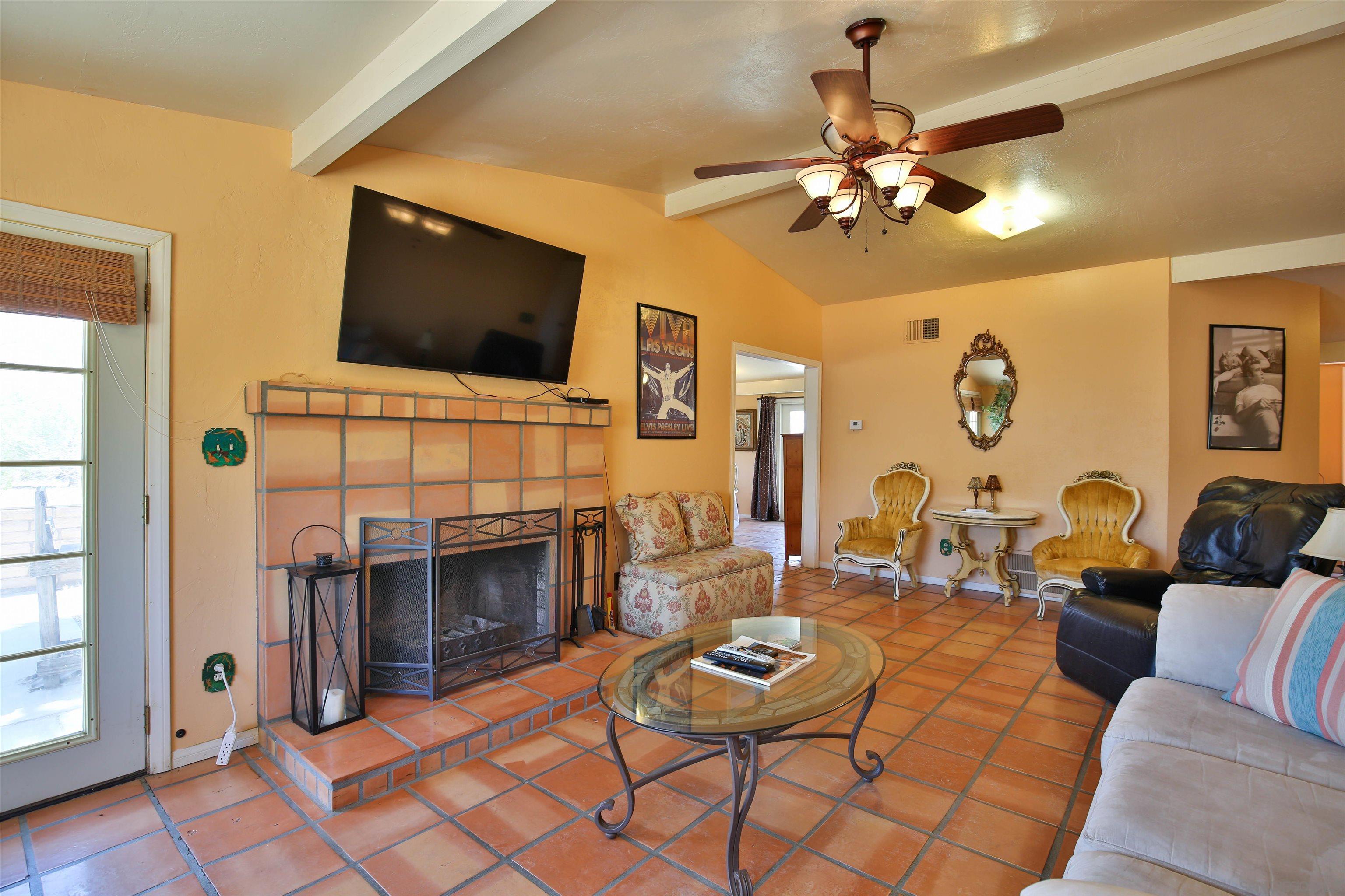 Detail Gallery Image 10 of 23 For 1725  Lazy S Dr, Borrego Springs,  CA 92004 - 3 Beds | 2 Baths
