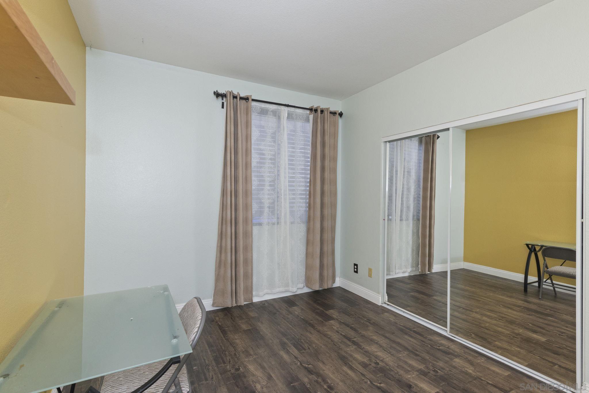 Detail Gallery Image 17 of 75 For 11927  Dapple Way, San Diego,  CA 92128 - 4 Beds | 3 Baths