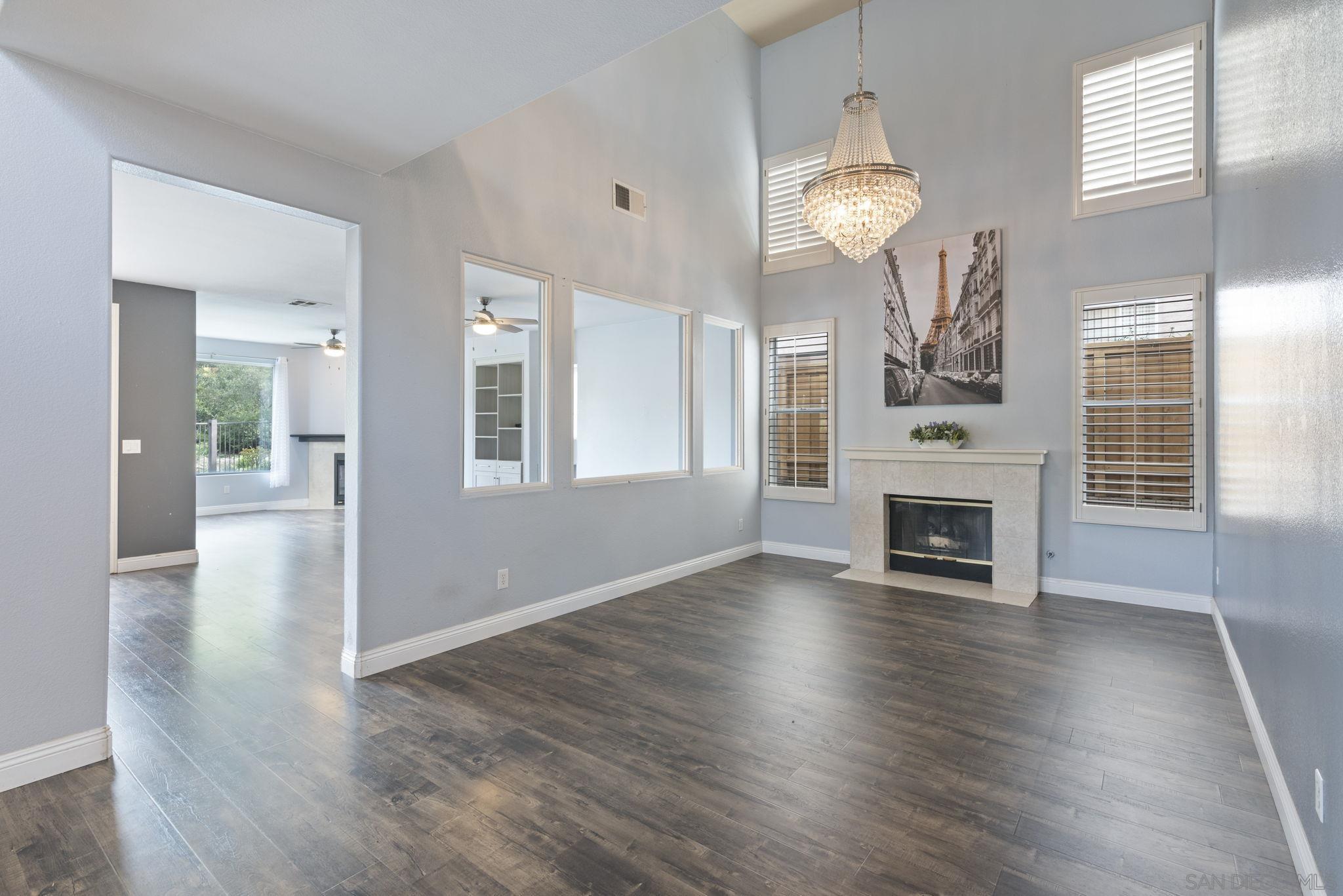 Detail Gallery Image 23 of 75 For 11927  Dapple Way, San Diego,  CA 92128 - 4 Beds | 3 Baths