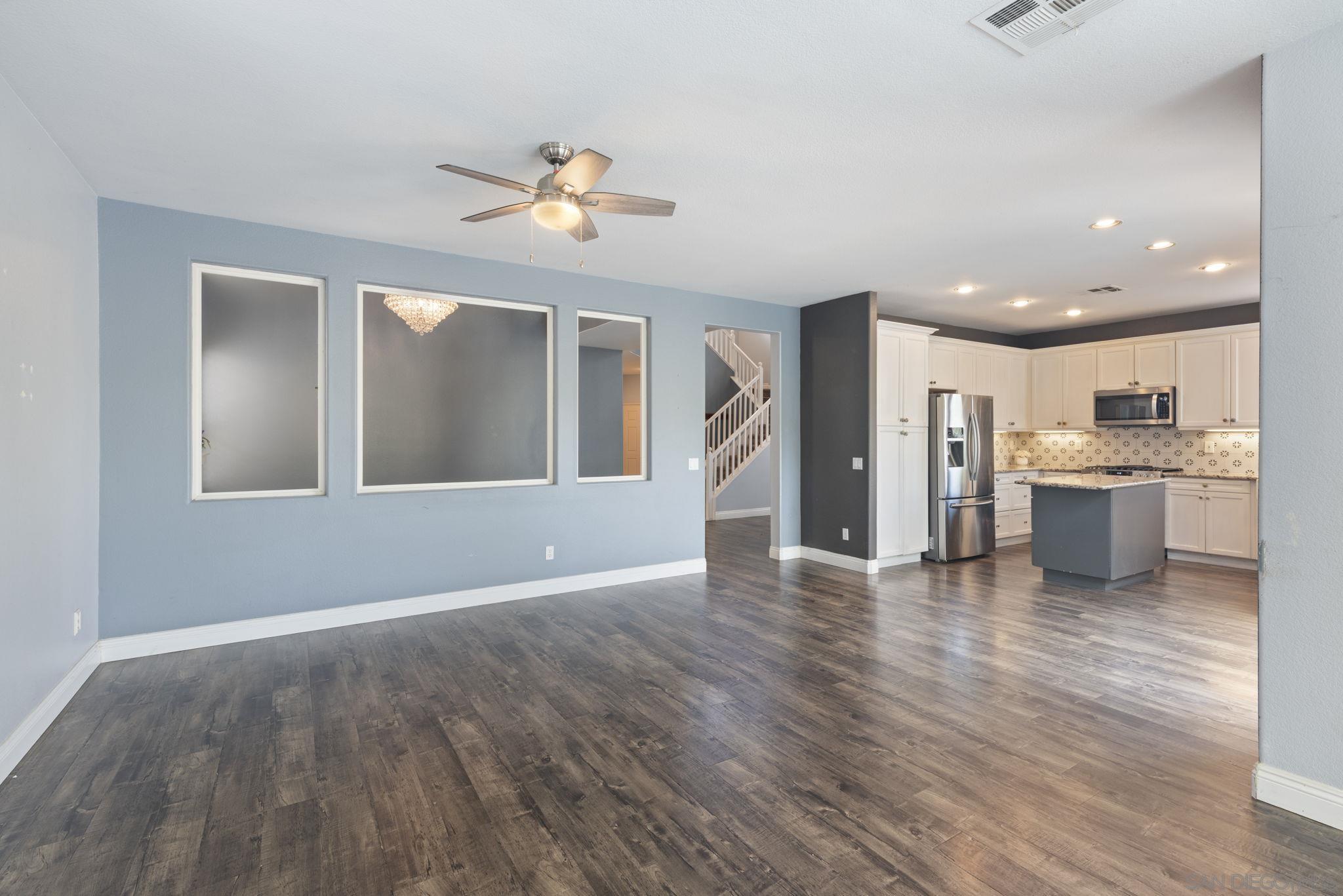 Detail Gallery Image 36 of 75 For 11927  Dapple Way, San Diego,  CA 92128 - 4 Beds | 3 Baths