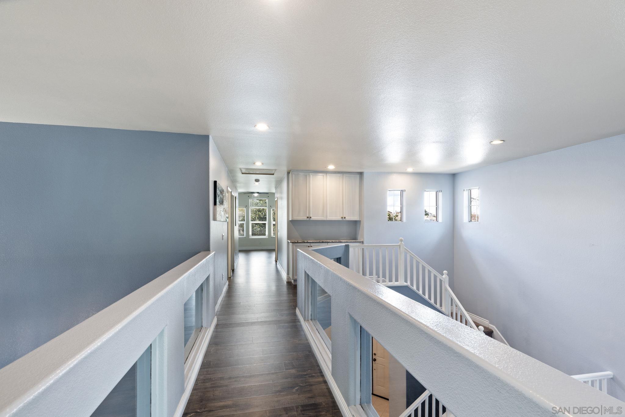 Detail Gallery Image 43 of 75 For 11927  Dapple Way, San Diego,  CA 92128 - 4 Beds | 3 Baths