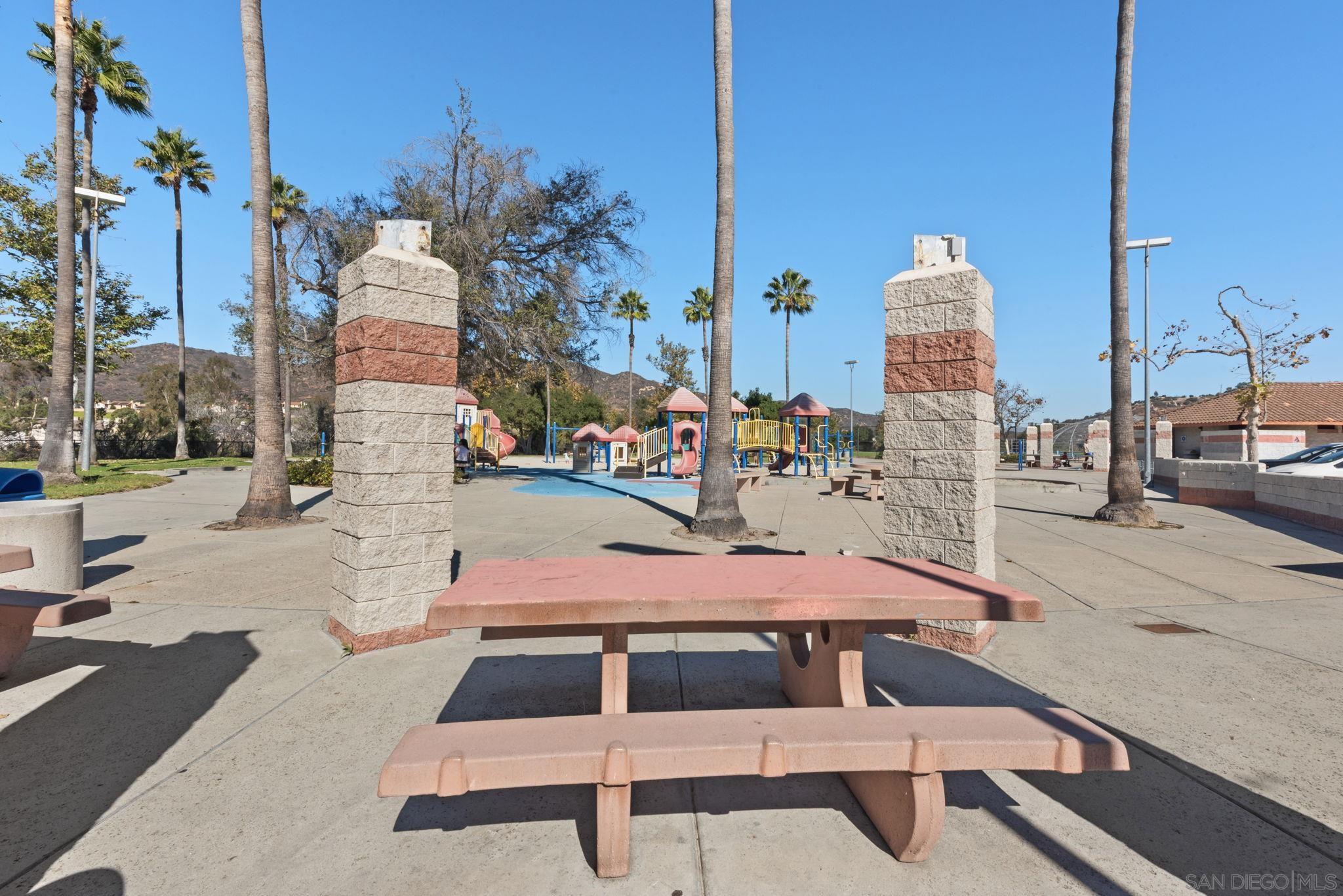 Detail Gallery Image 75 of 75 For 11927  Dapple Way, San Diego,  CA 92128 - 4 Beds | 3 Baths