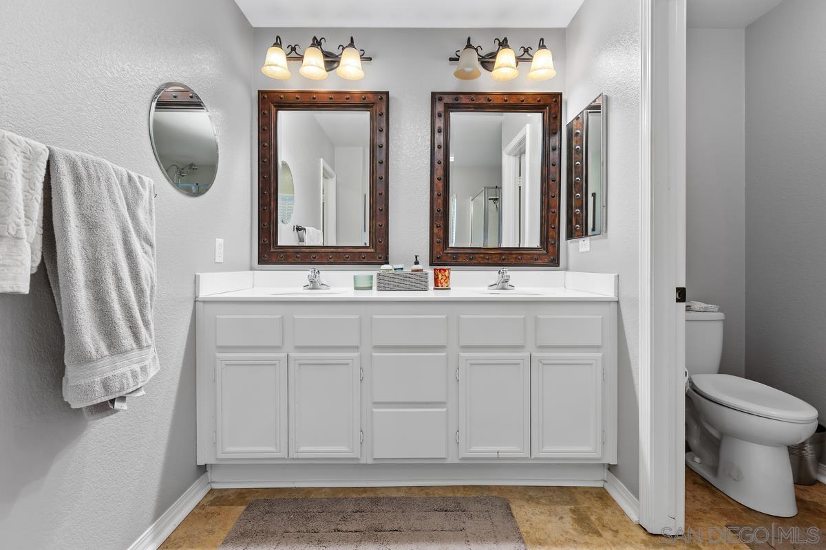 Detail Gallery Image 14 of 32 For 4322  Deer Valley Way, Oceanside,  CA 92057 - 4 Beds | 2/1 Baths