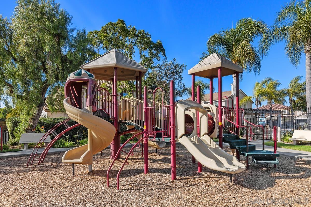 Detail Gallery Image 28 of 32 For 4322  Deer Valley Way, Oceanside,  CA 92057 - 4 Beds | 2/1 Baths