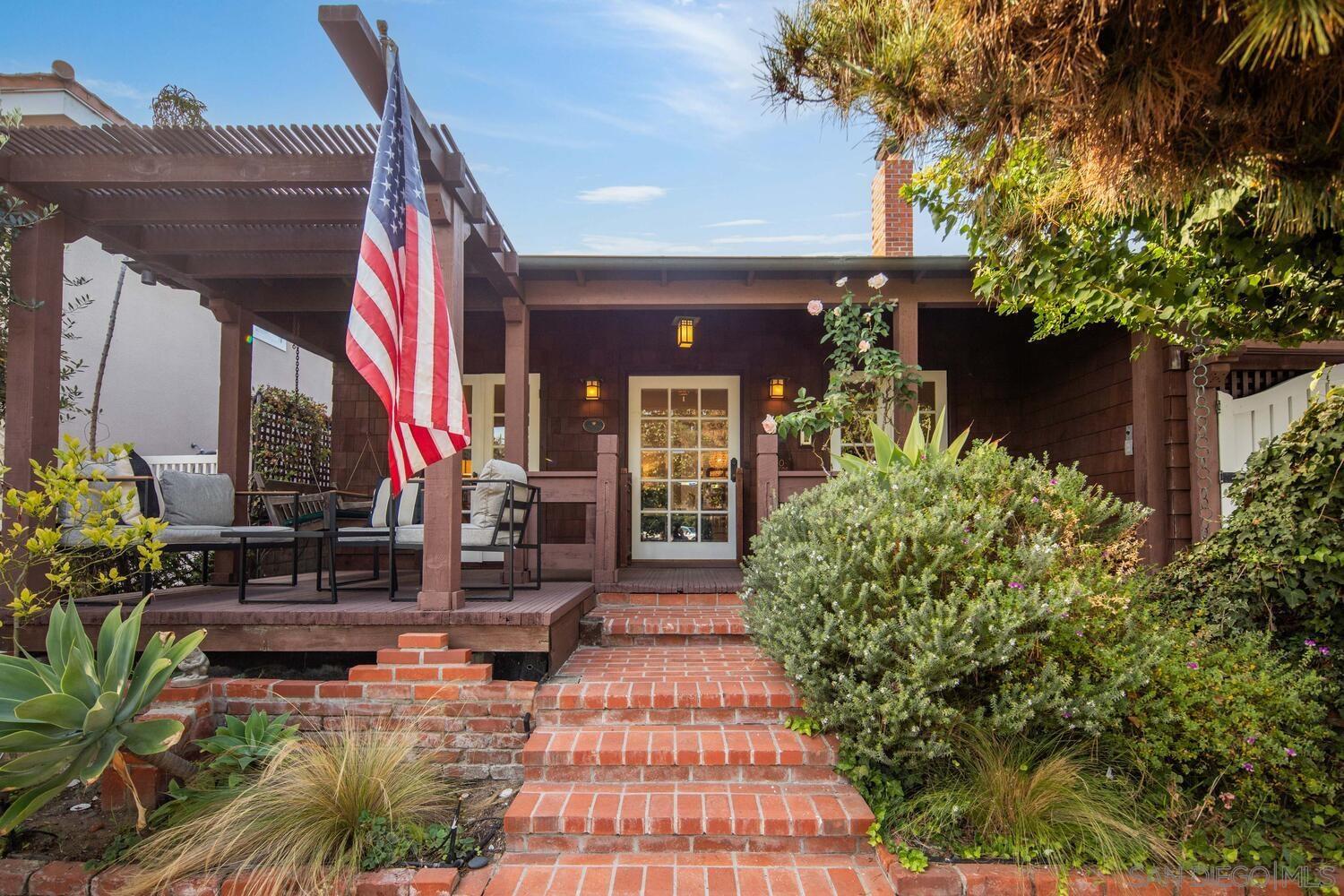 Front Image Thumbnail for SD250043838