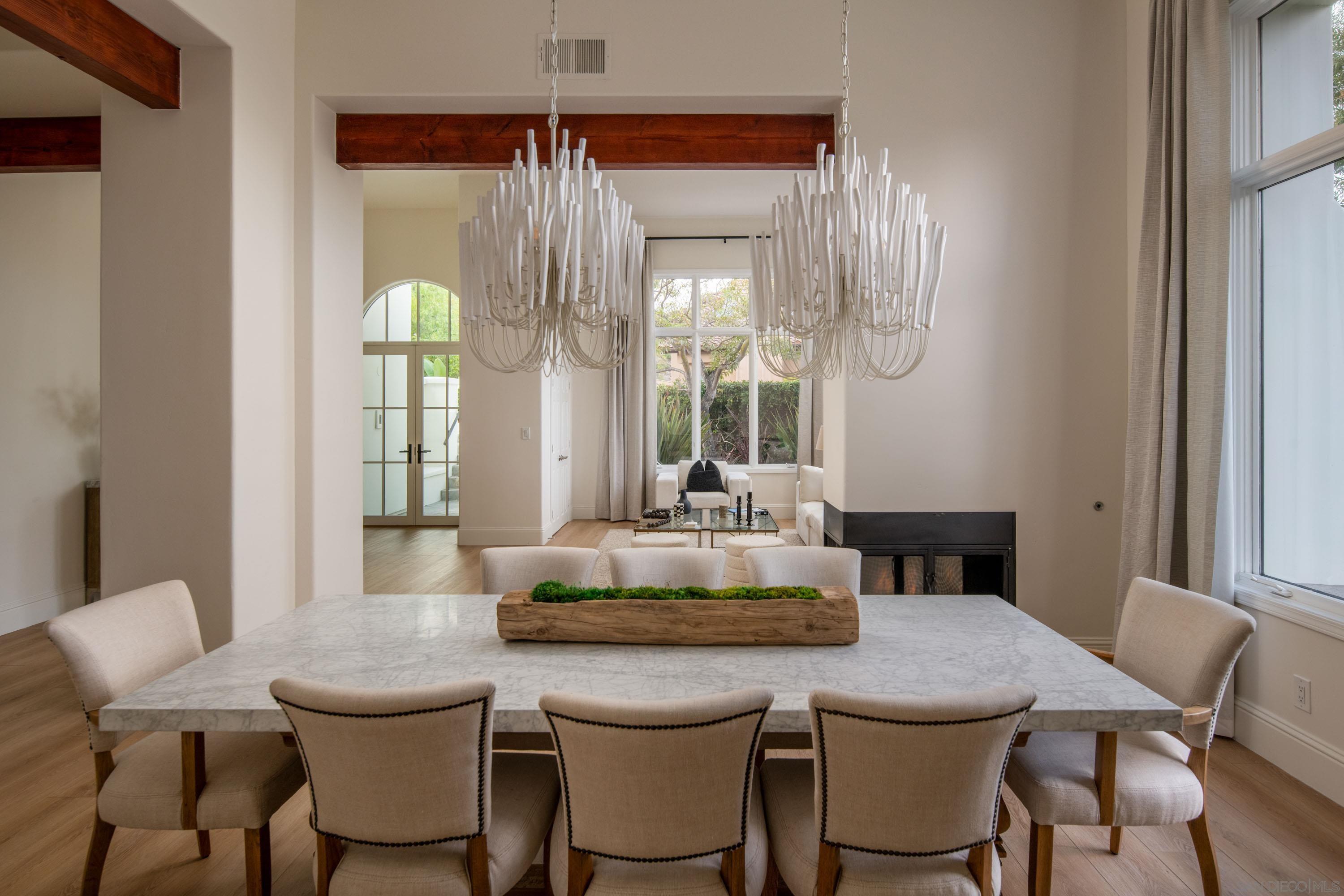 Detail Gallery Image 14 of 74 For 2815  Santa Fe Vista Ct, Encinitas,  CA 92024 - 5 Beds | 4/1 Baths