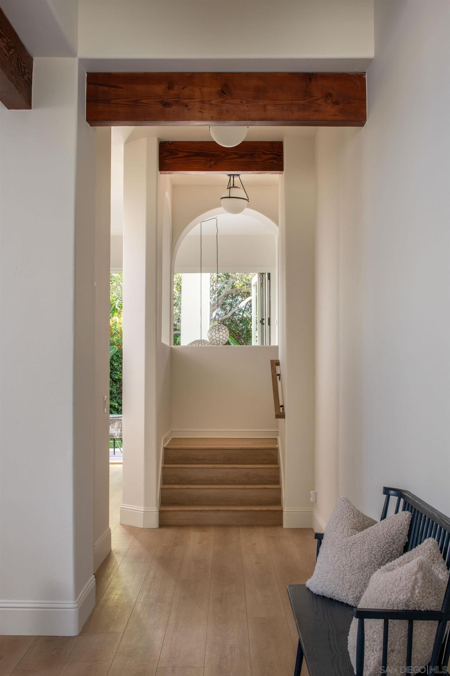 Detail Gallery Image 15 of 74 For 2815  Santa Fe Vista Ct, Encinitas,  CA 92024 - 5 Beds | 4/1 Baths