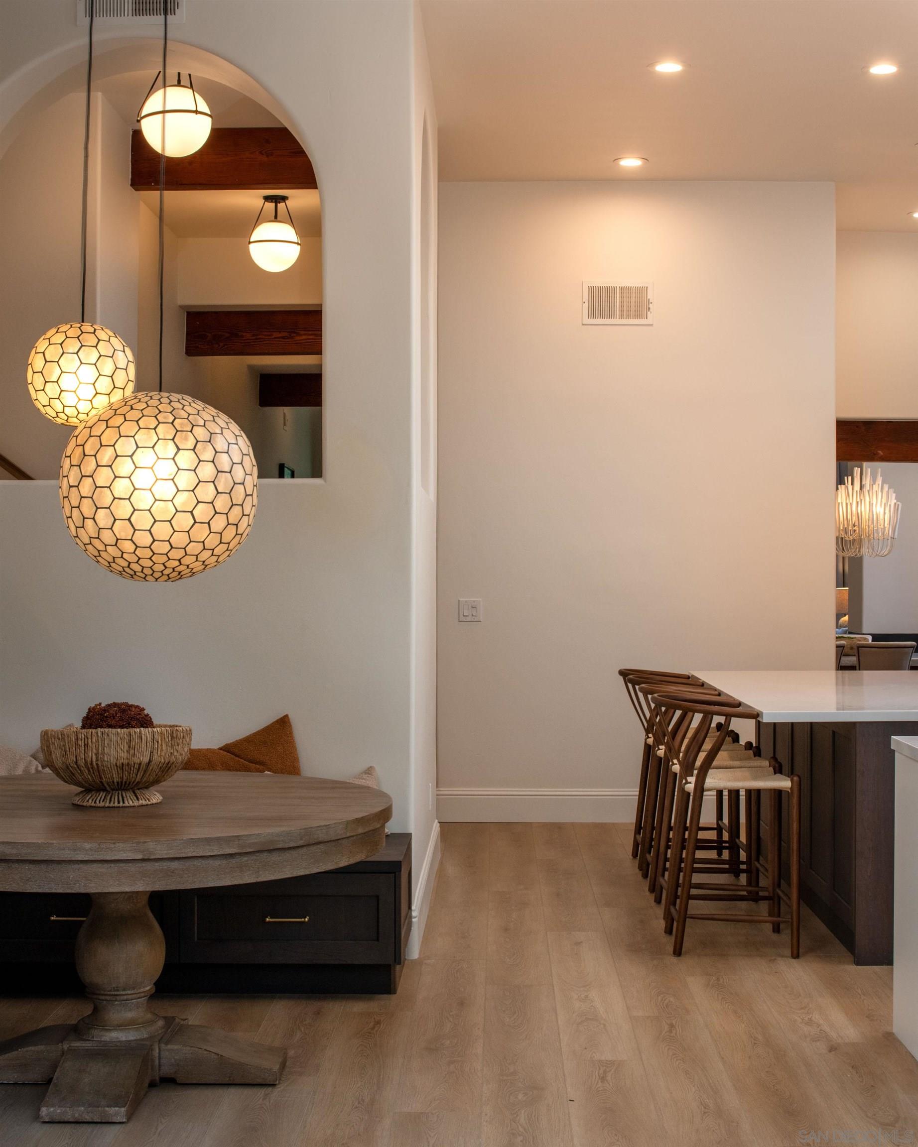 Detail Gallery Image 20 of 74 For 2815  Santa Fe Vista Ct, Encinitas,  CA 92024 - 5 Beds | 4/1 Baths