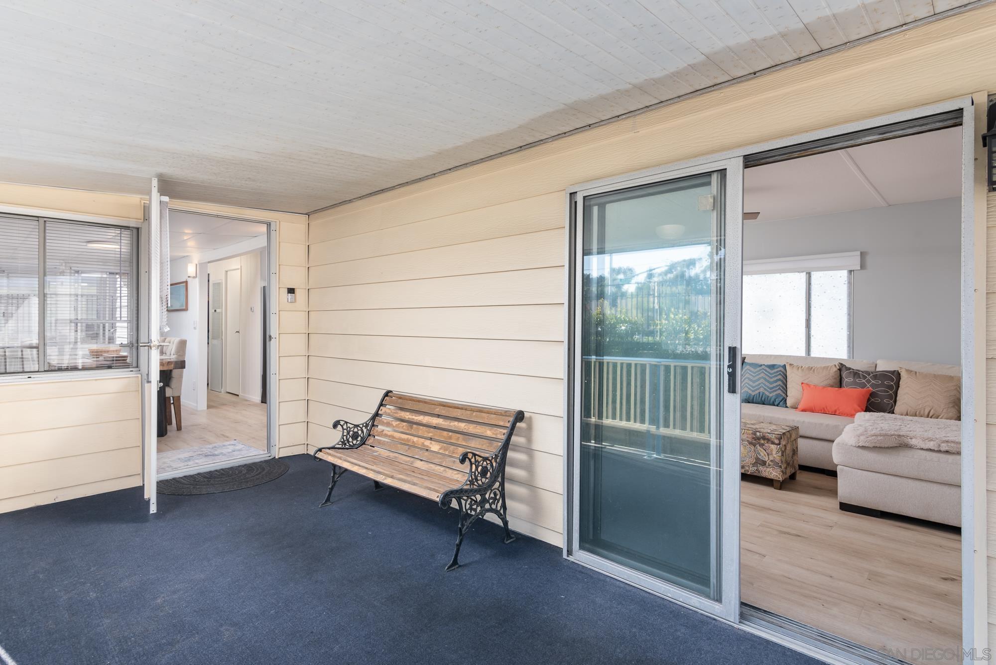 Detail Gallery Image 4 of 26 For 221 N El Camino Real  77, Oceanside,  CA 92058 - 2 Beds | 2 Baths