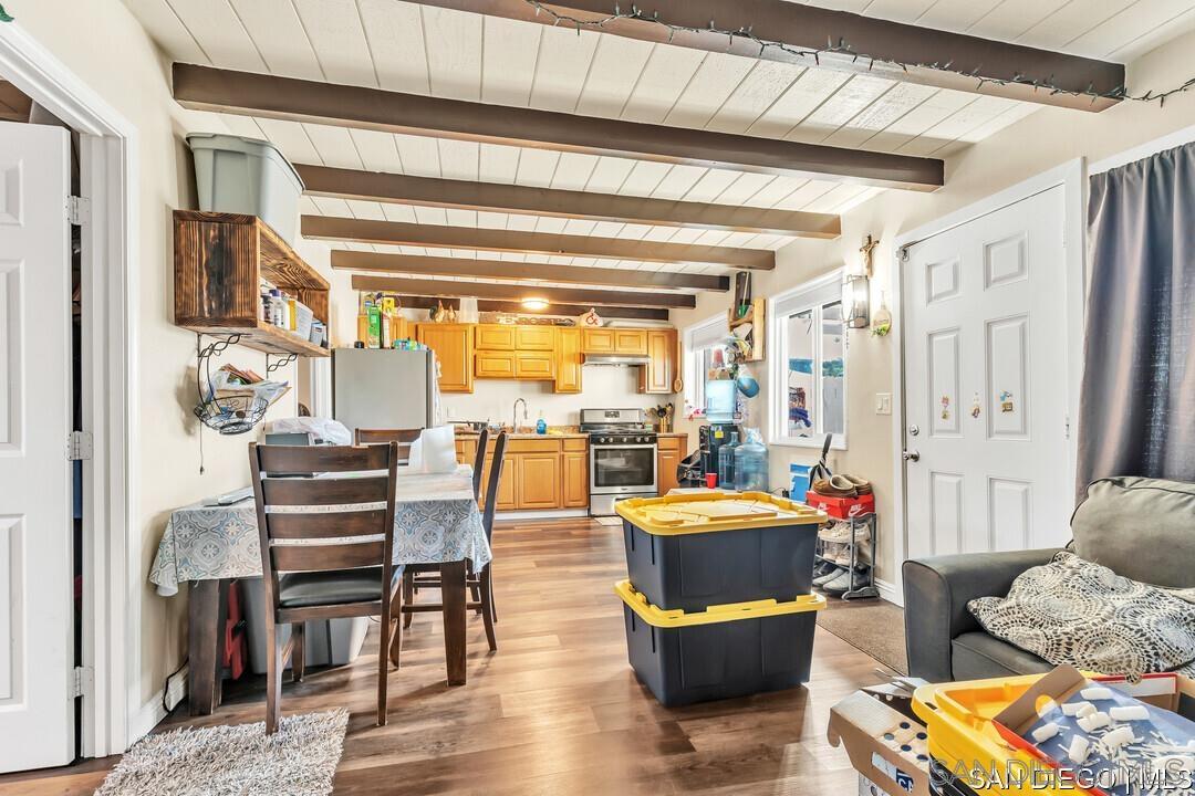 Detail Gallery Image 10 of 28 For 157-59  Natal Way, Vista,  CA 92083 - – Beds | – Baths