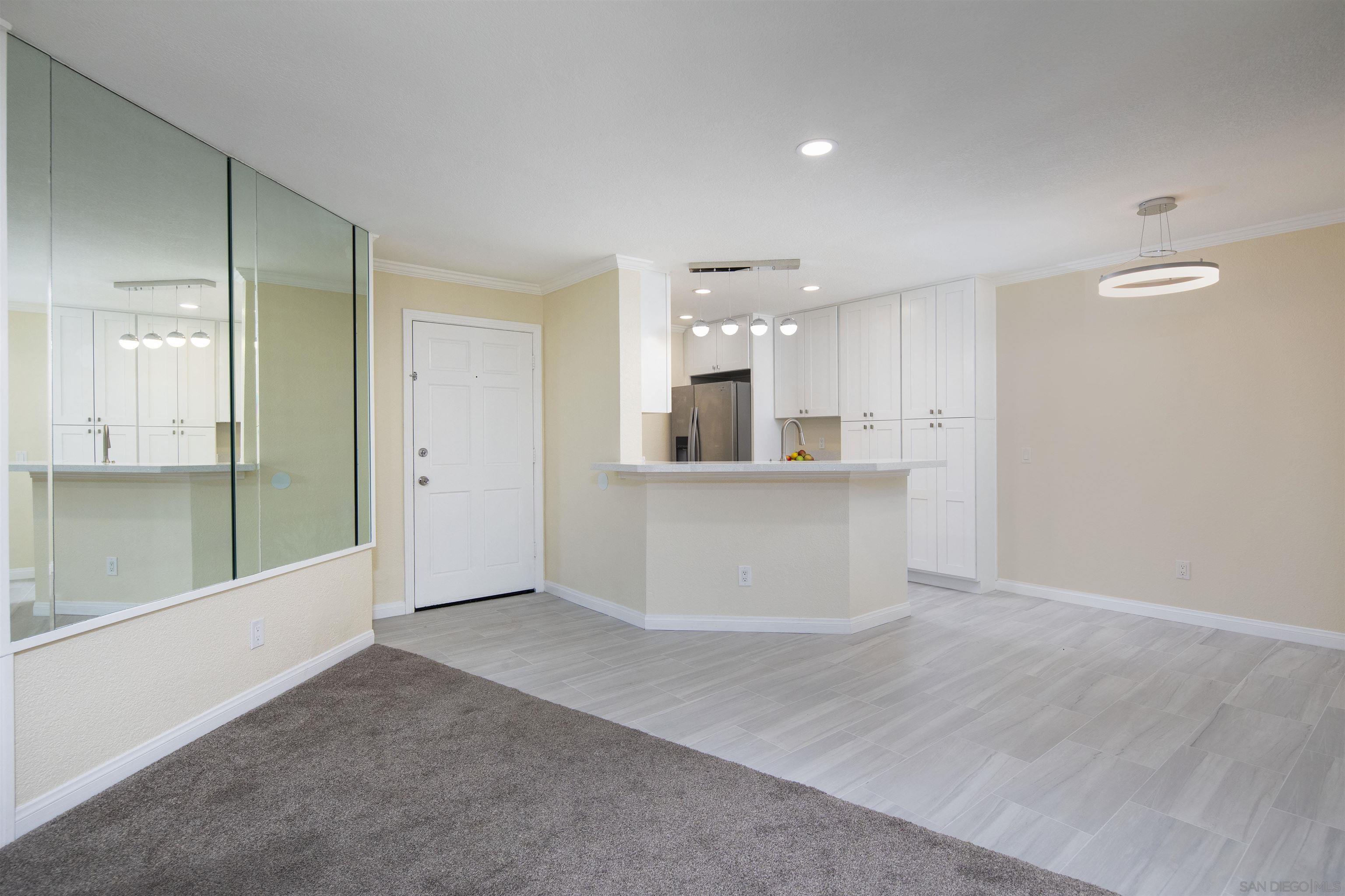 Detail Gallery Image 12 of 29 For 7228  Camino Degrazia  #270,  San Diego,  CA 92111 - 2 Beds | 2 Baths