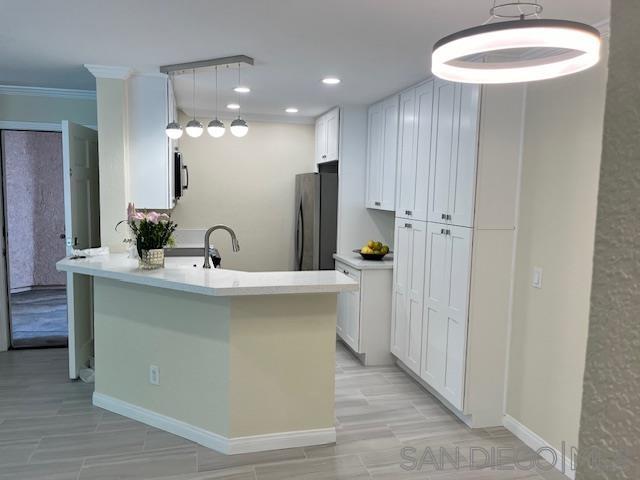 Detail Gallery Image 5 of 29 For 7228  Camino Degrazia  #270,  San Diego,  CA 92111 - 2 Beds | 2 Baths