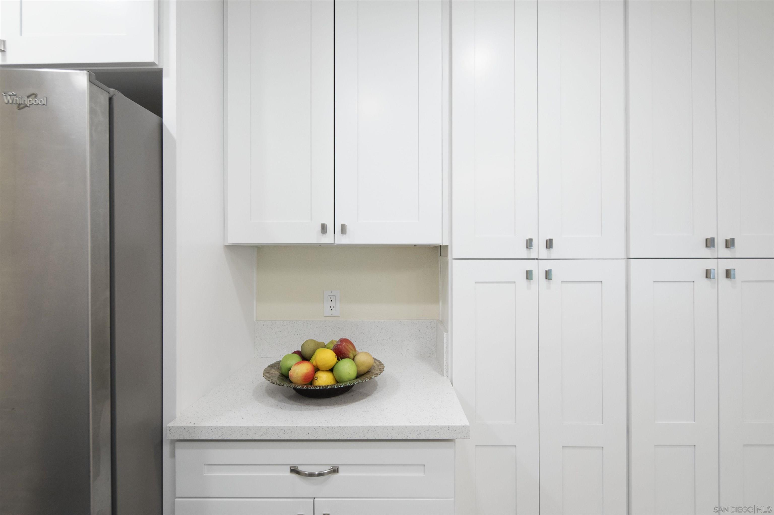 Detail Gallery Image 8 of 29 For 7228  Camino Degrazia  #270,  San Diego,  CA 92111 - 2 Beds | 2 Baths