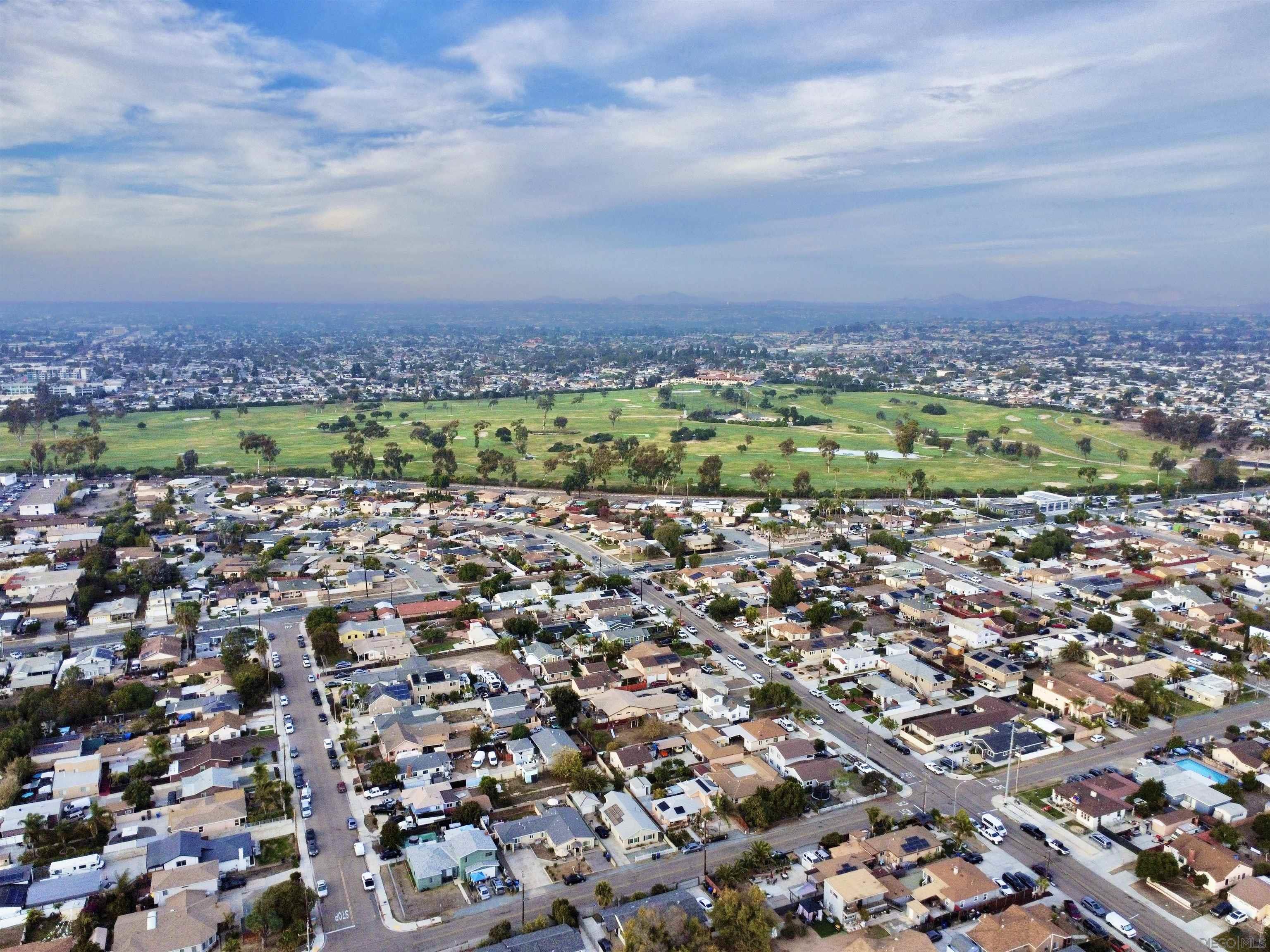 Detail Gallery Image 5 of 32 For 277  Oxford St  #G,  Chula Vista,  CA 91911 - 3 Beds | 2/1 Baths
