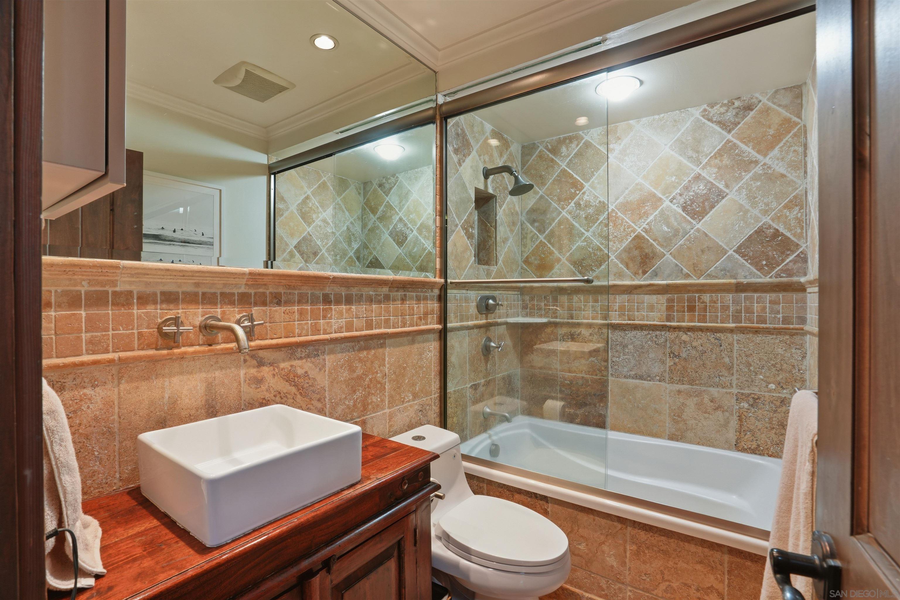 Detail Gallery Image 12 of 30 For 811  Caminito Del Sol, Carlsbad,  CA 92011 - 2 Beds | 1 Baths