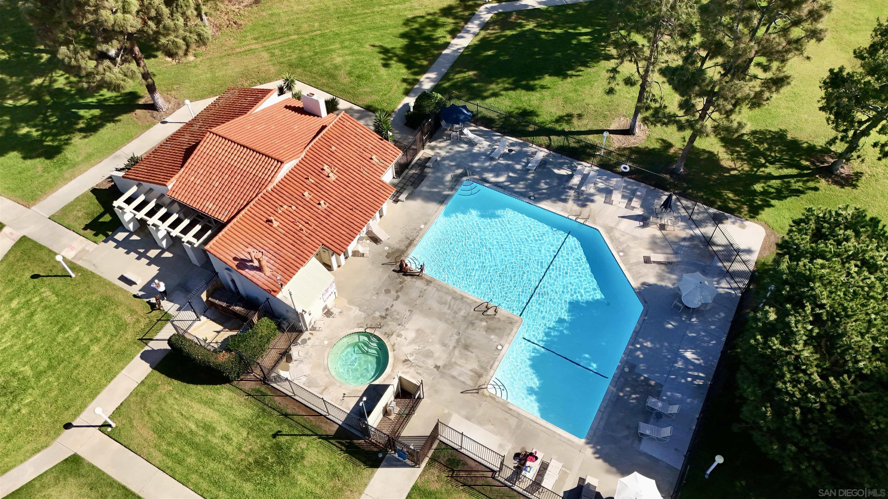 Detail Gallery Image 27 of 30 For 811  Caminito Del Sol, Carlsbad,  CA 92011 - 2 Beds | 1 Baths