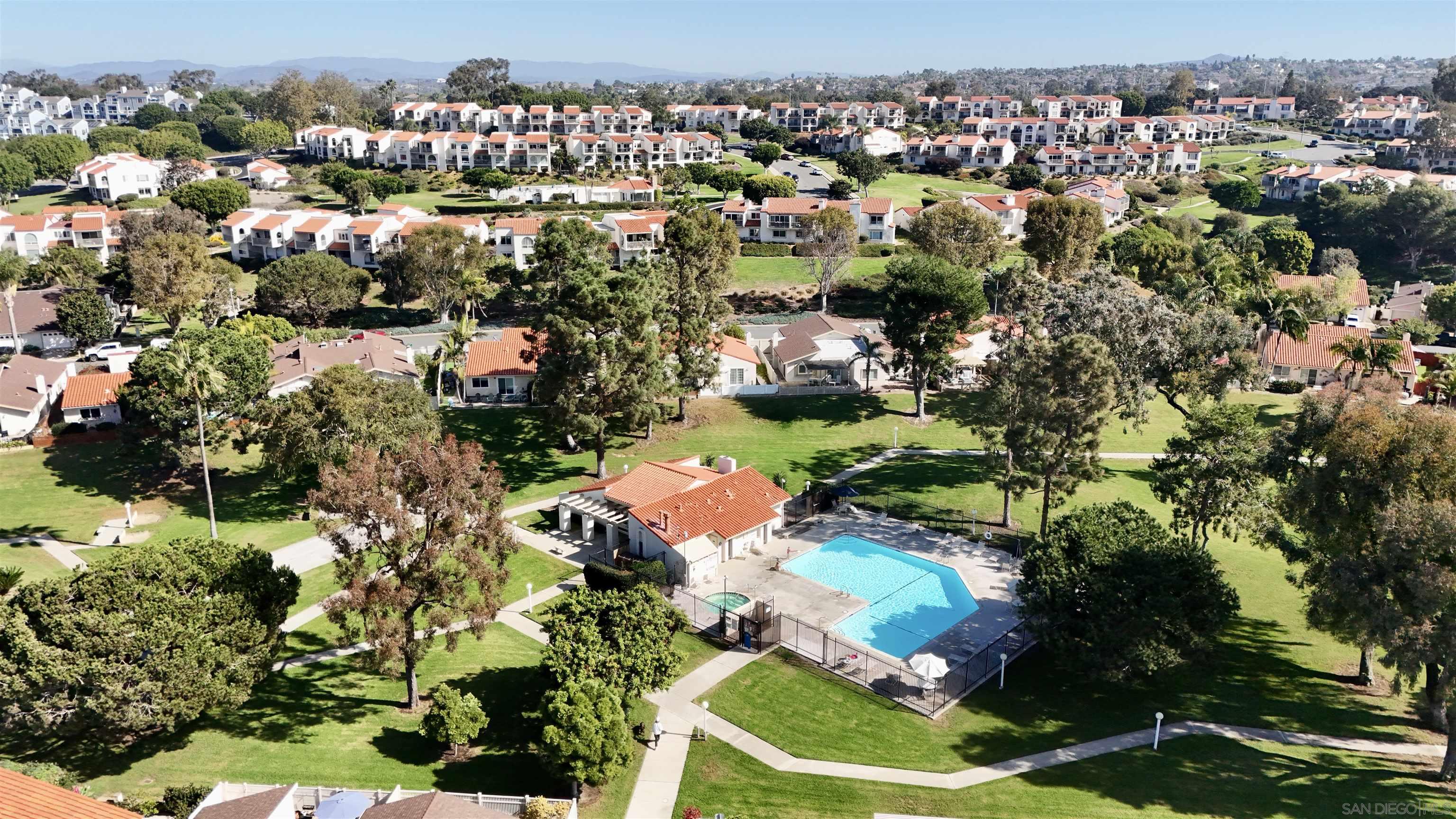 Detail Gallery Image 28 of 30 For 811  Caminito Del Sol, Carlsbad,  CA 92011 - 2 Beds | 1 Baths