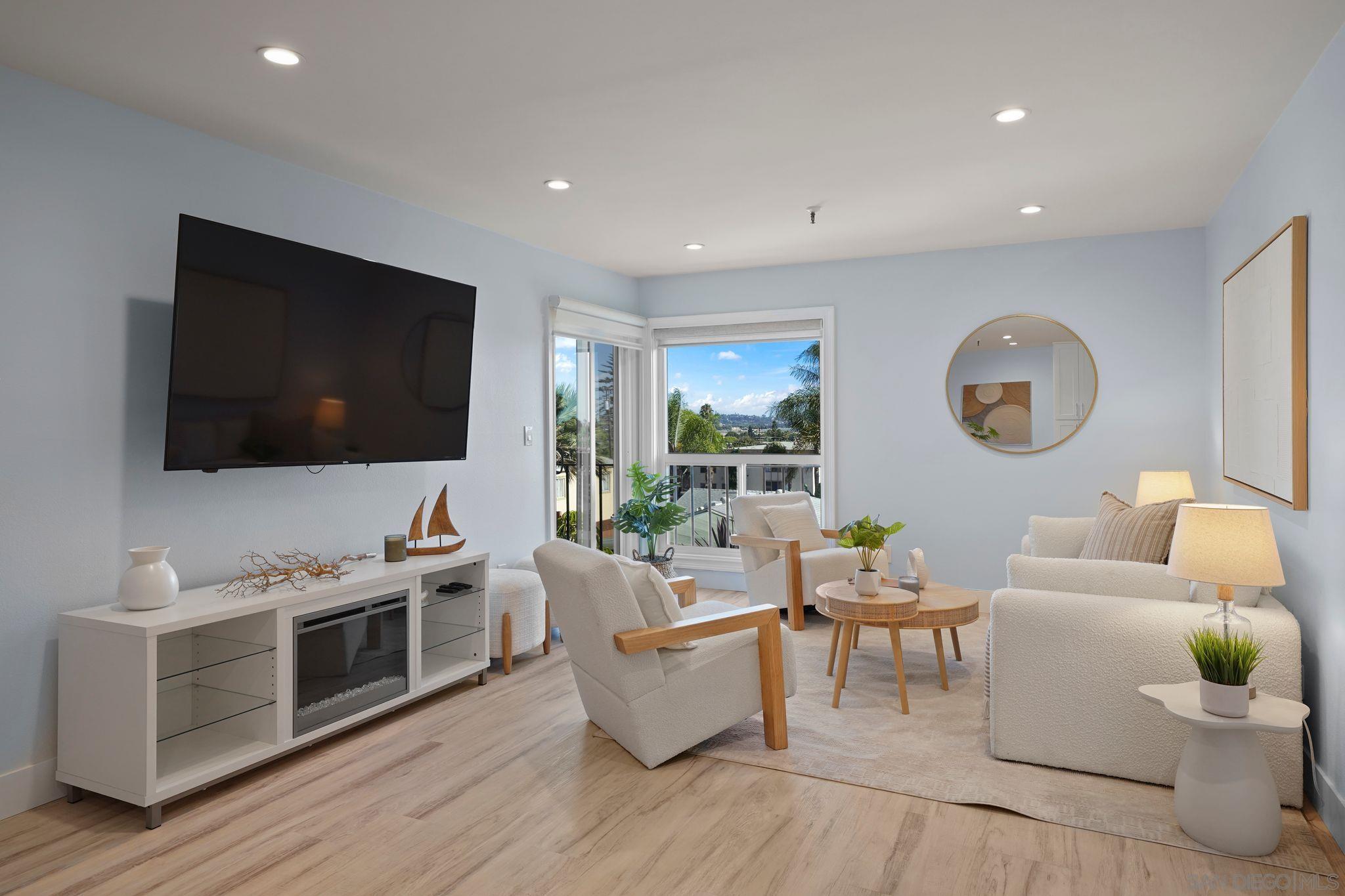 Detail Gallery Image 2 of 37 For 4730  Noyes St  #106,  San Diego,  CA 92109 - 2 Beds | 2 Baths