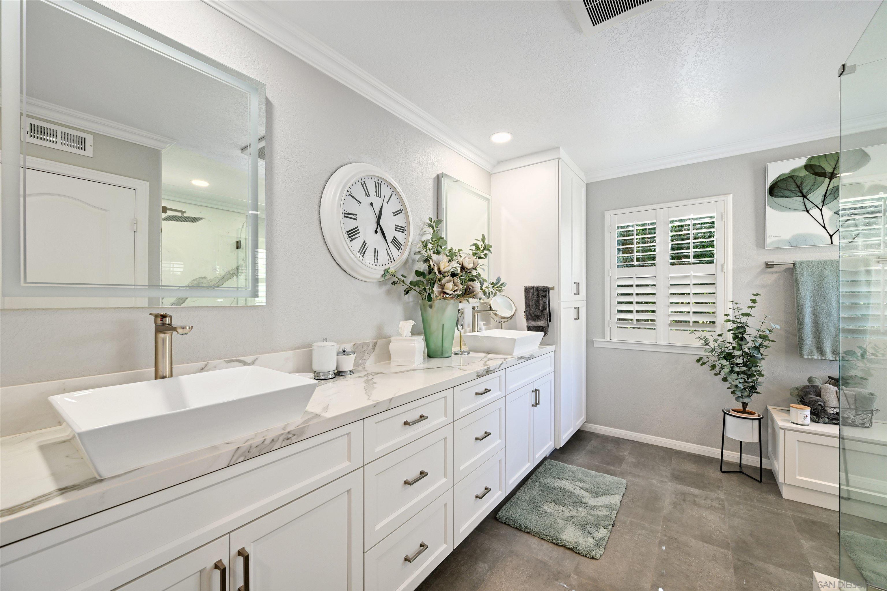 Detail Gallery Image 17 of 33 For 1914  Verde Glenn, El Cajon,  CA 92019 - 4 Beds | 2/1 Baths