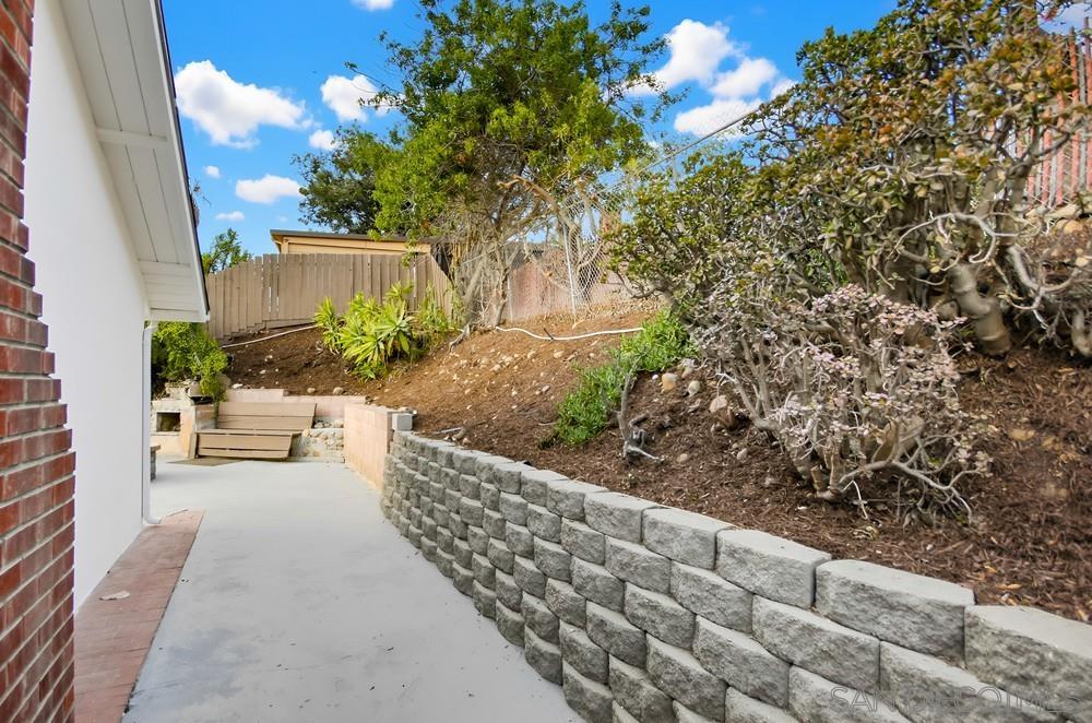 Detail Gallery Image 16 of 62 For 8670  Mellmanor Dr, La Mesa,  CA 91942 - 3 Beds | 3 Baths