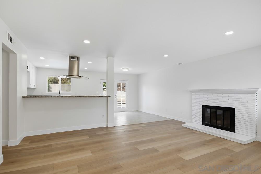 Detail Gallery Image 18 of 62 For 8670  Mellmanor Dr, La Mesa,  CA 91942 - 3 Beds | 3 Baths