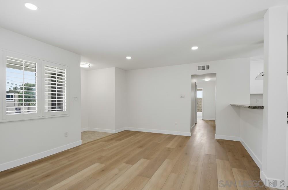 Detail Gallery Image 22 of 62 For 8670  Mellmanor Dr, La Mesa,  CA 91942 - 3 Beds | 3 Baths