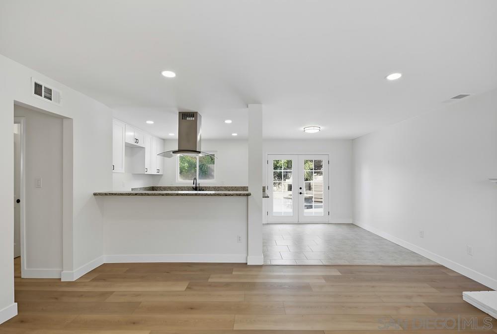 Detail Gallery Image 25 of 62 For 8670  Mellmanor Dr, La Mesa,  CA 91942 - 3 Beds | 3 Baths