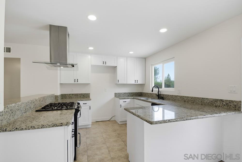 Detail Gallery Image 29 of 62 For 8670  Mellmanor Dr, La Mesa,  CA 91942 - 3 Beds | 3 Baths