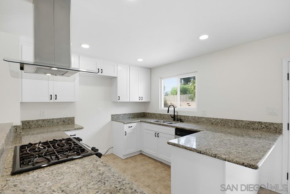 Detail Gallery Image 30 of 62 For 8670  Mellmanor Dr, La Mesa,  CA 91942 - 3 Beds | 3 Baths