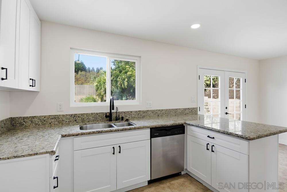 Detail Gallery Image 35 of 62 For 8670  Mellmanor Dr, La Mesa,  CA 91942 - 3 Beds | 3 Baths