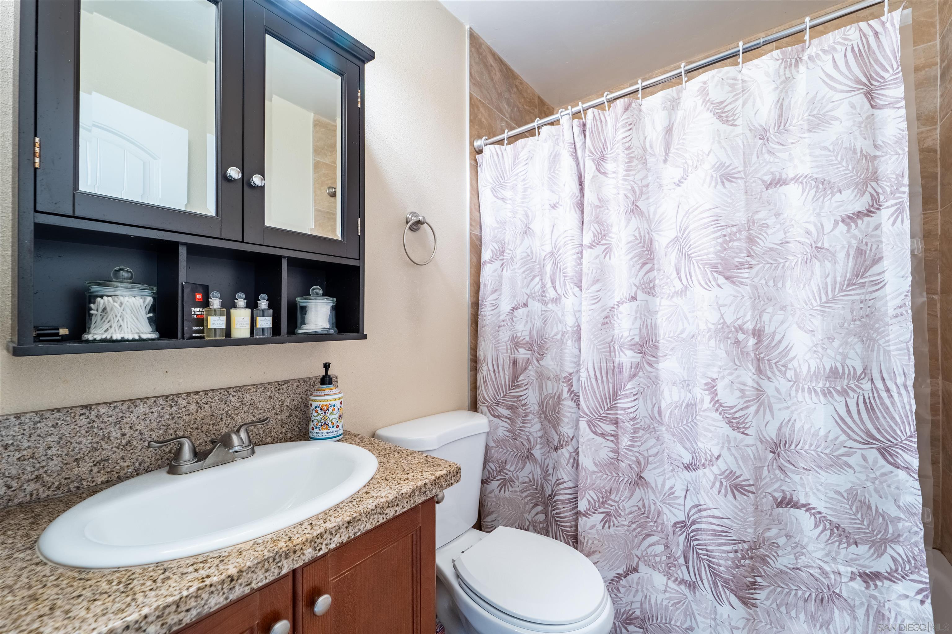 Detail Gallery Image 16 of 24 For 953  Barrett Ave, Chula Vista,  CA 91911 - 4 Beds | 2 Baths