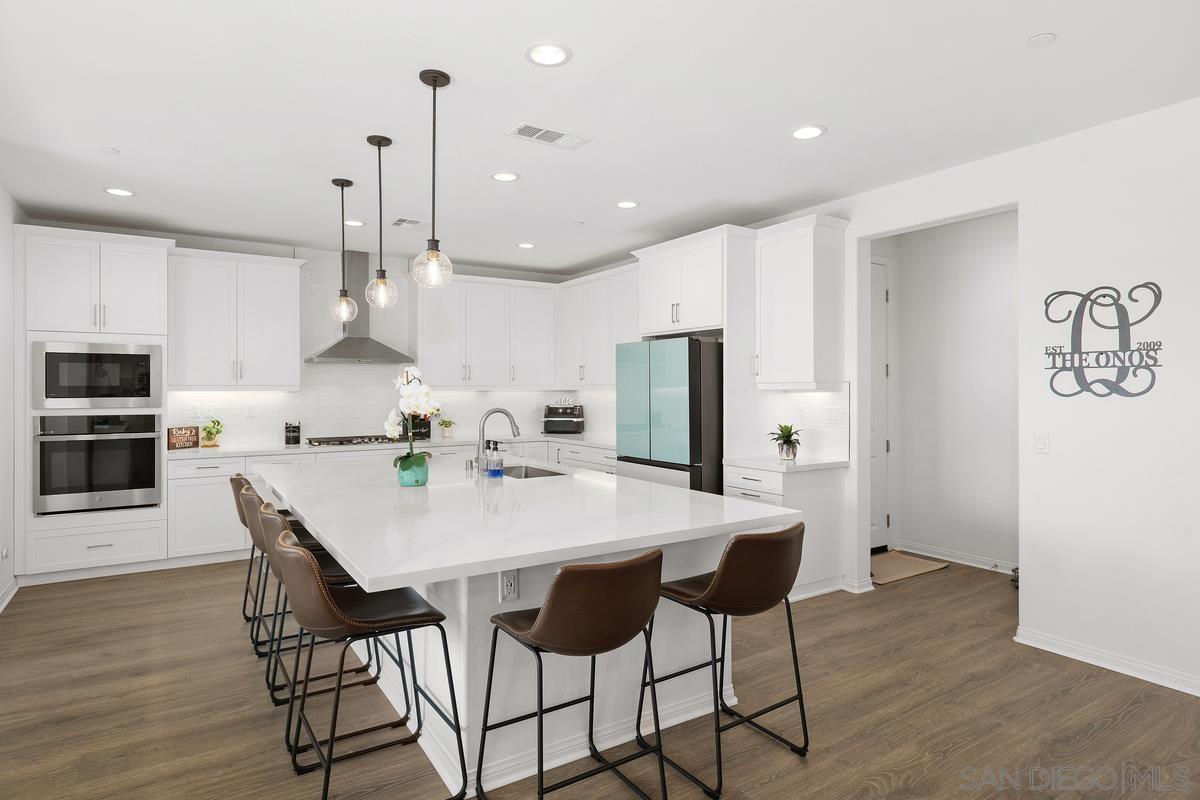 Detail Gallery Image 8 of 40 For 30407  Freeman Drive, Menifee,  CA 92584 - 4 Beds | 3 Baths