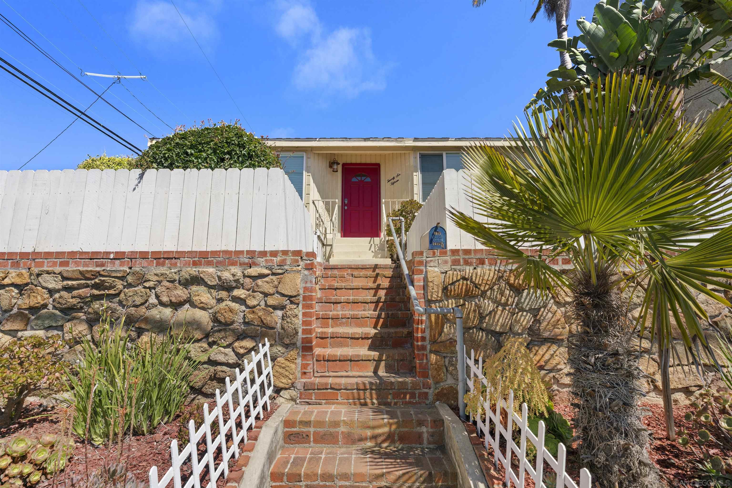 Front Image Thumbnail for SD250043907