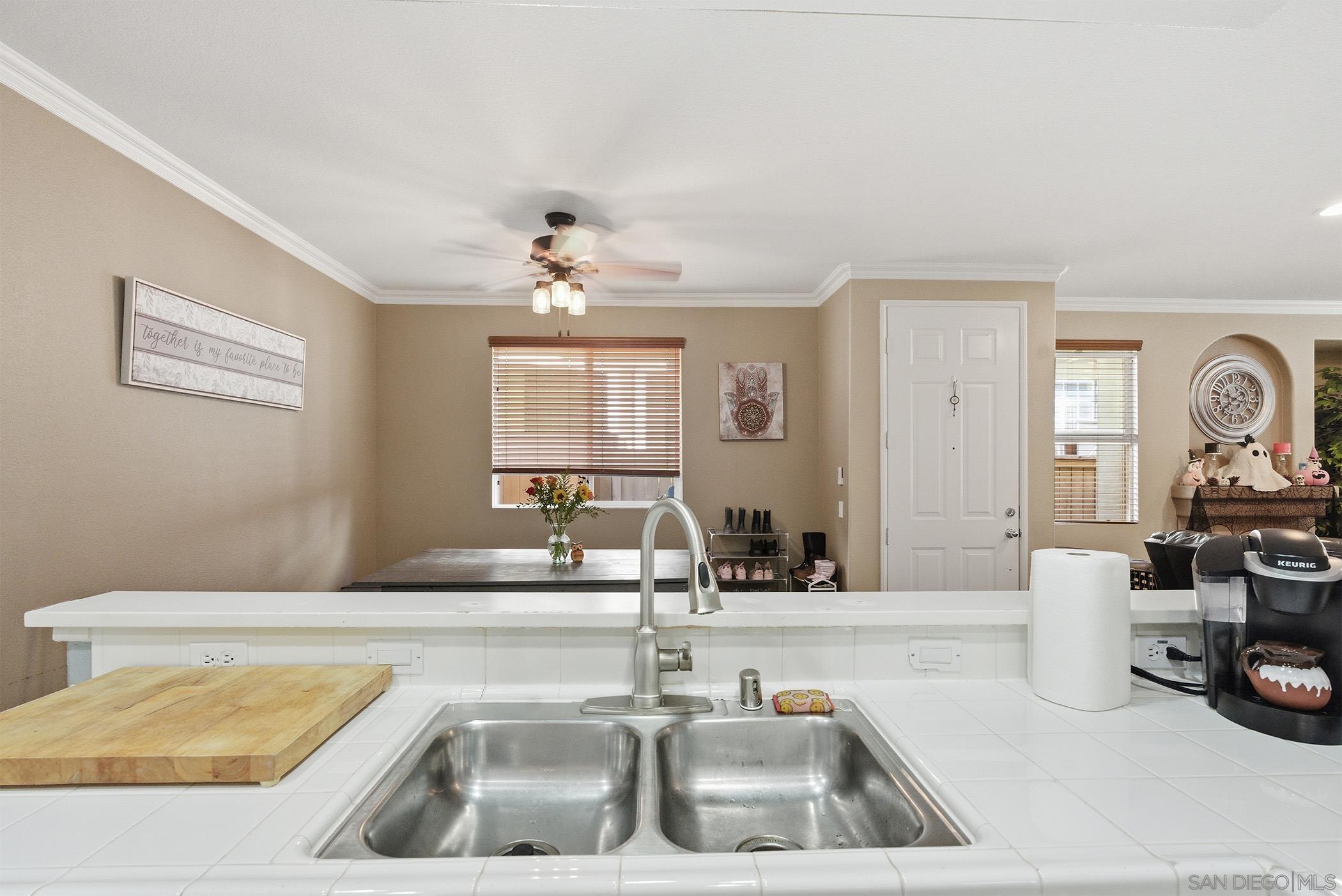 Detail Gallery Image 11 of 25 For 1884  Monaco, Chula Vista,  CA 91913 - 3 Beds | 2/1 Baths