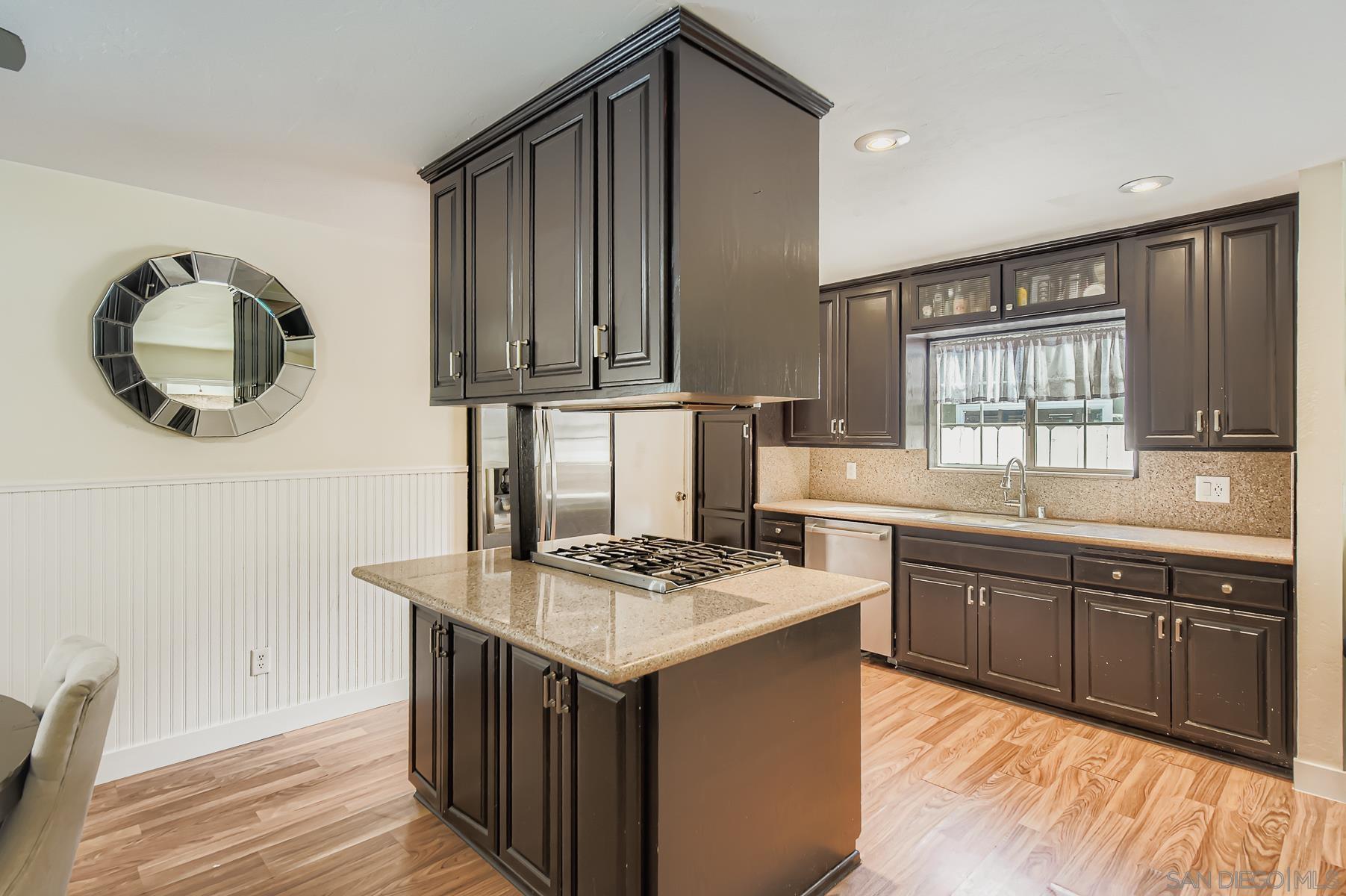 Detail Gallery Image 11 of 23 For 9760  Pebble Beach Dr, Santee,  CA 92071 - 4 Beds | 2 Baths