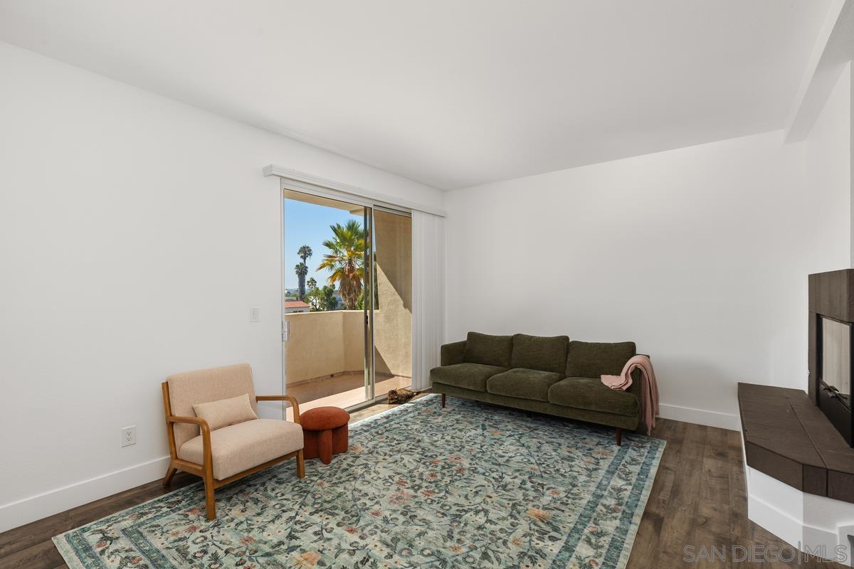 Detail Gallery Image 8 of 23 For 1534  Glenwood, San Diego,  CA 92103 - 3 Beds | 2/1 Baths