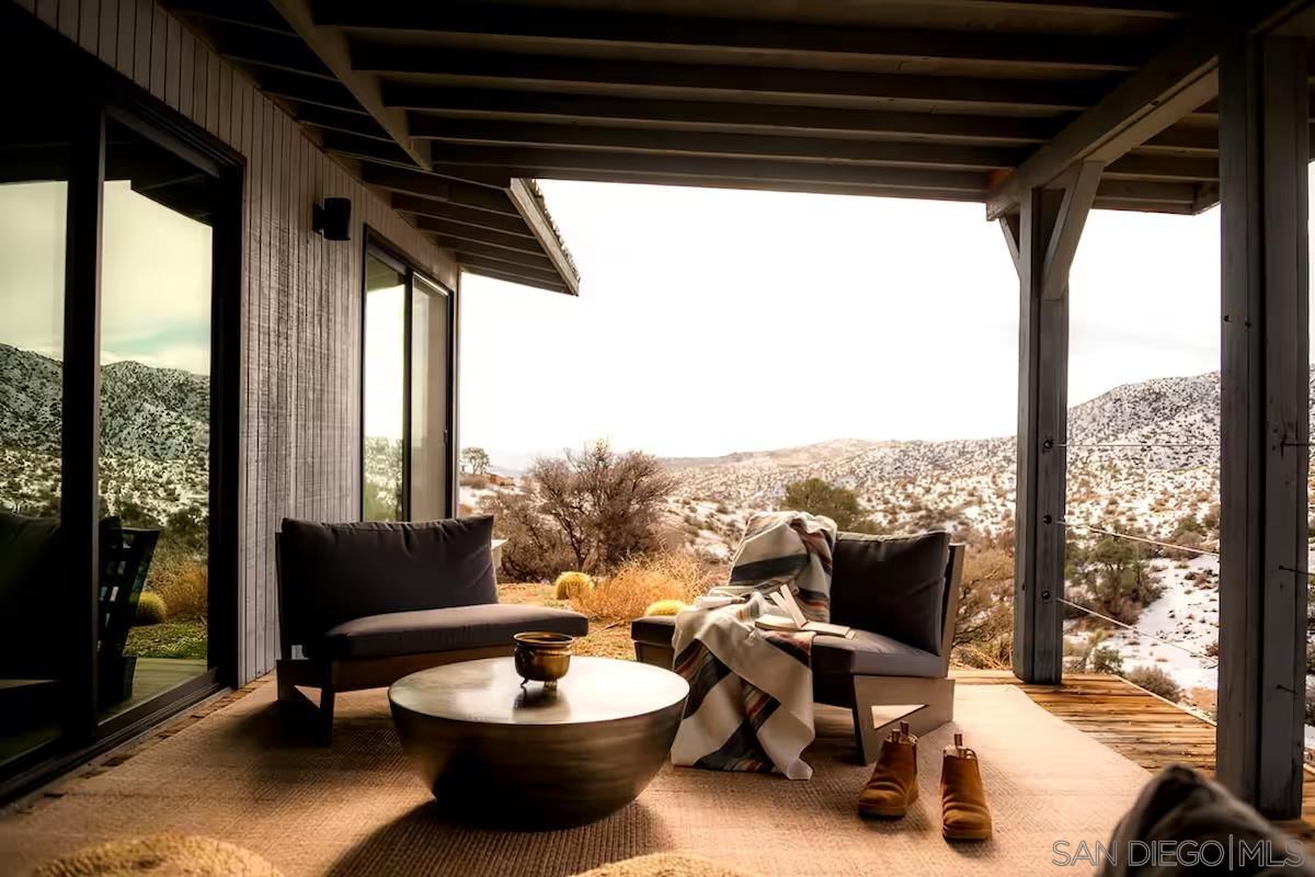Detail Gallery Image 3 of 52 For 48311  Burns Canyon Rd, Pioneertown,  CA 92268 - 2 Beds | 2 Baths