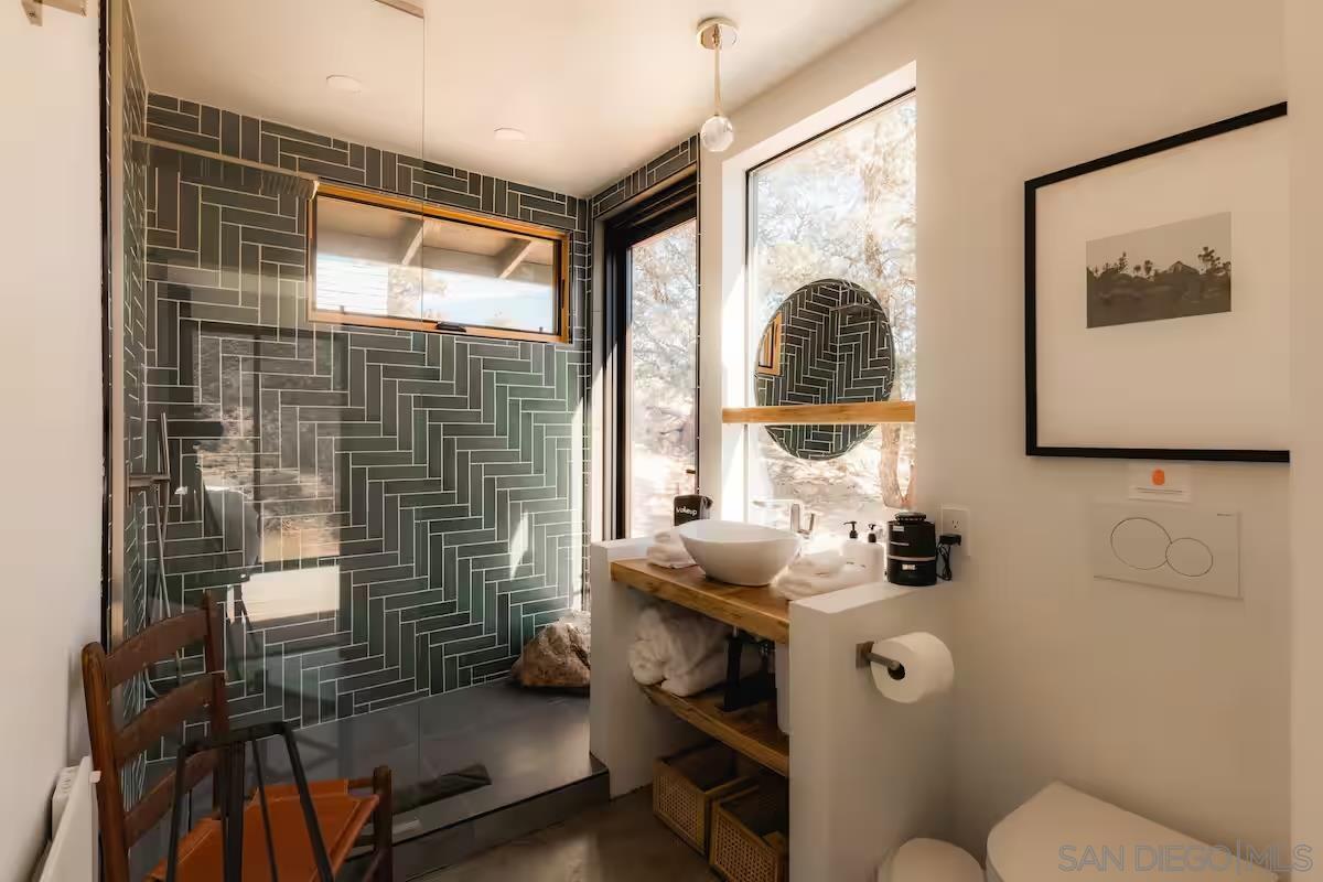 Detail Gallery Image 27 of 52 For 48311  Burns Canyon Rd, Pioneertown,  CA 92268 - 2 Beds | 2 Baths