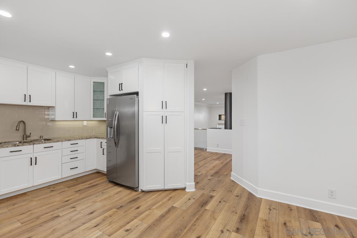 Detail Gallery Image 22 of 37 For 4353  Nobel Dr  #64,  San Diego,  CA 92122 - 3 Beds | 2/1 Baths