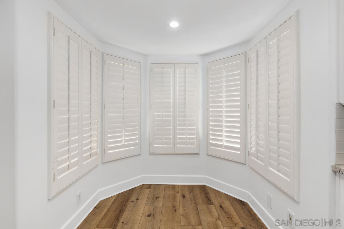 Detail Gallery Image 25 of 37 For 4353  Nobel Dr  #64,  San Diego,  CA 92122 - 3 Beds | 2/1 Baths