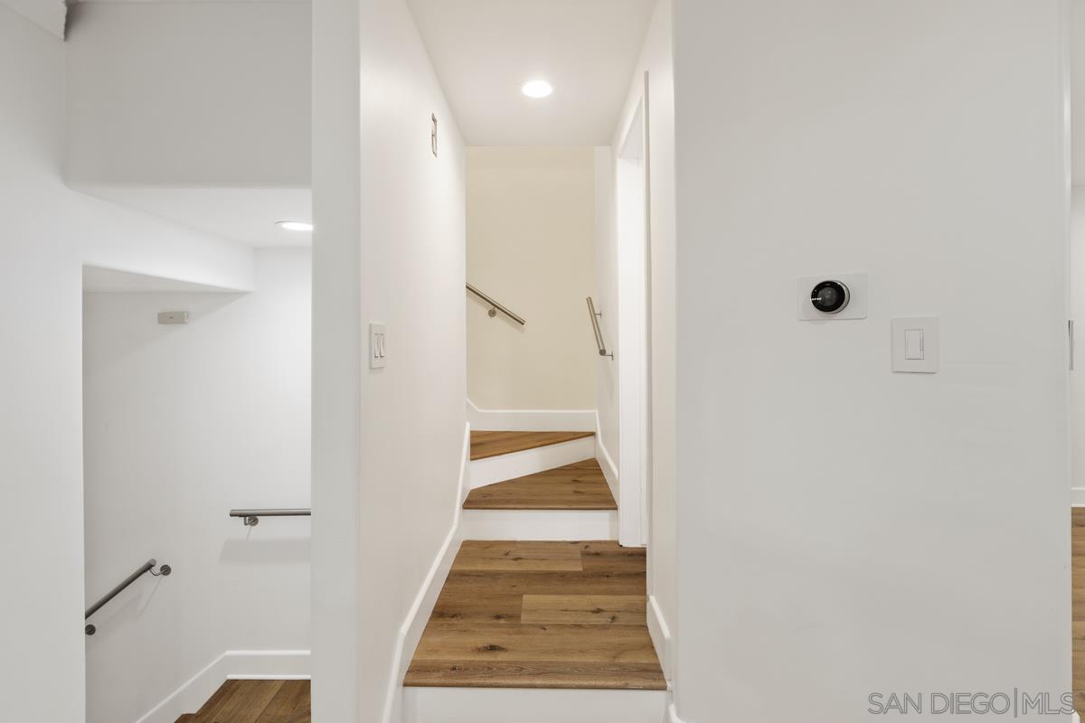 Detail Gallery Image 32 of 37 For 4353  Nobel Dr  #64,  San Diego,  CA 92122 - 3 Beds | 2/1 Baths