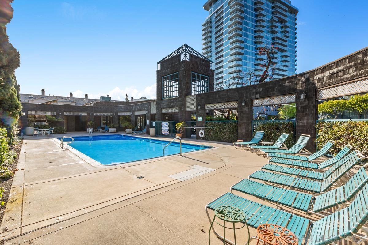 Detail Gallery Image 37 of 37 For 4353  Nobel Dr  #64,  San Diego,  CA 92122 - 3 Beds | 2/1 Baths