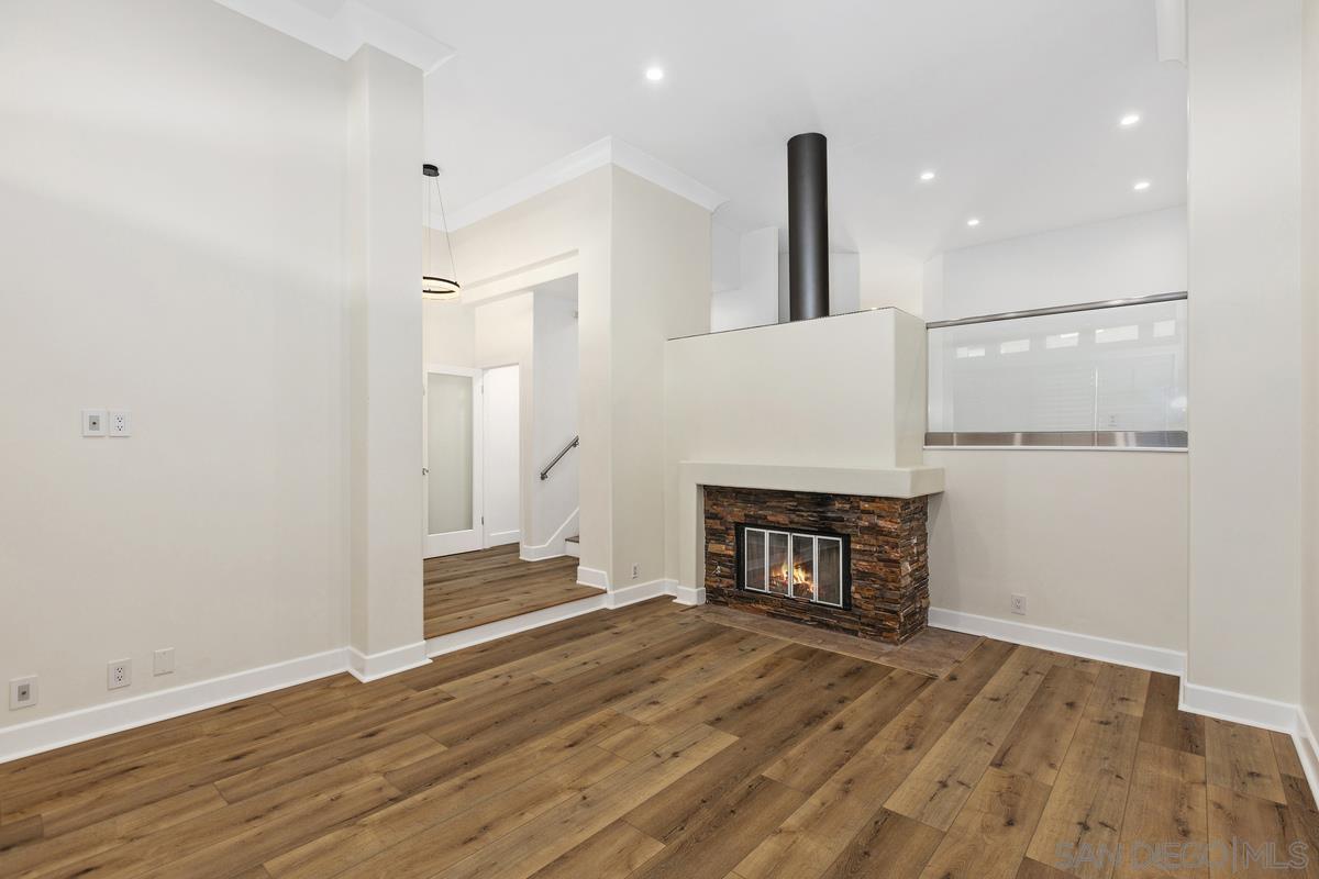 Detail Gallery Image 10 of 37 For 4353  Nobel Dr  #64,  San Diego,  CA 92122 - 3 Beds | 2/1 Baths