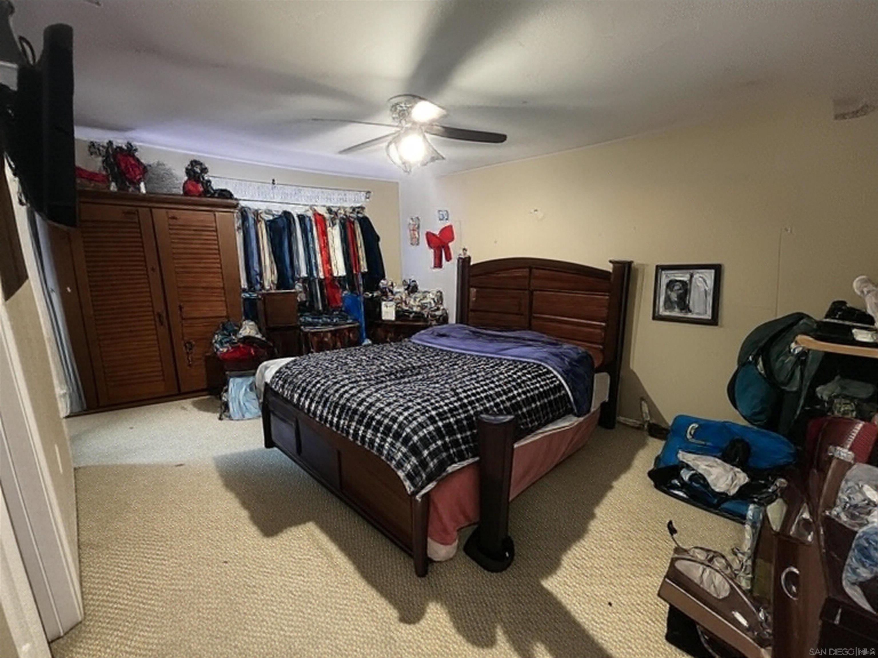 Detail Gallery Image 2 of 6 For 3329  Mandy Lane, Spring Valley,  CA 91977 - 5 Beds | 2/1 Baths