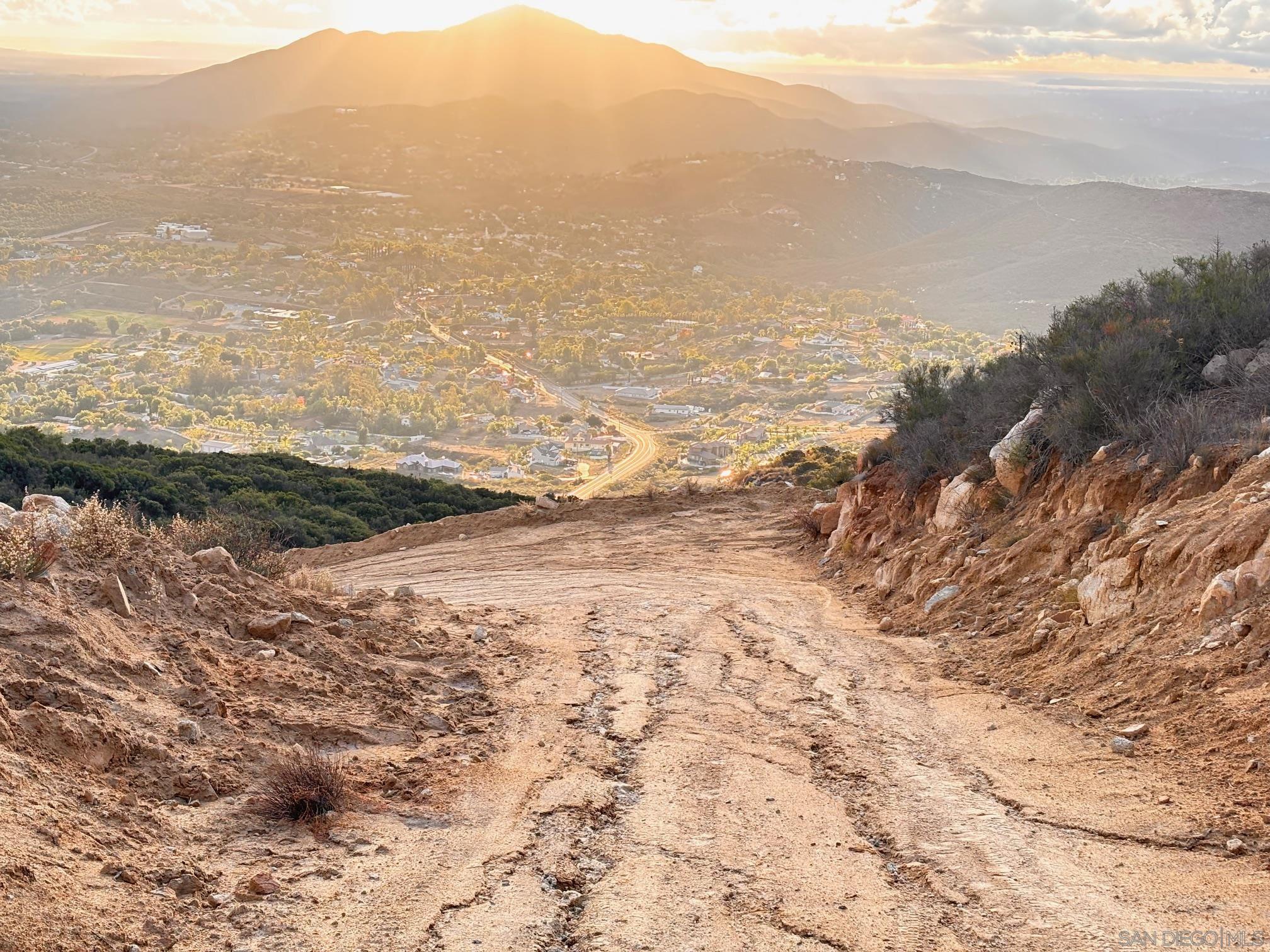 Detail Gallery Image 4 of 5 For , Jamul,  CA 91935 - – Beds | – Baths