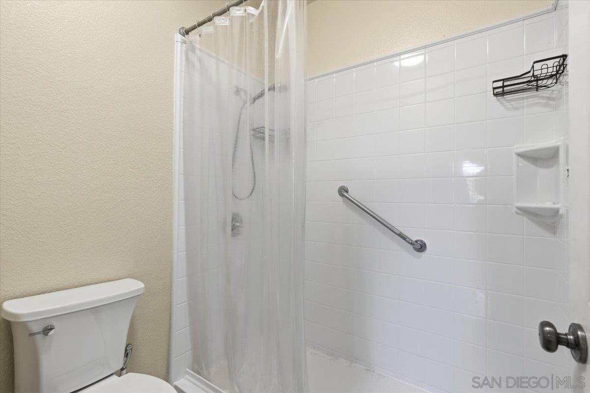Detail Gallery Image 17 of 33 For 3223  Dehesa Road  #30,  El Cajon,  CA 92019 - 3 Beds | 2/1 Baths