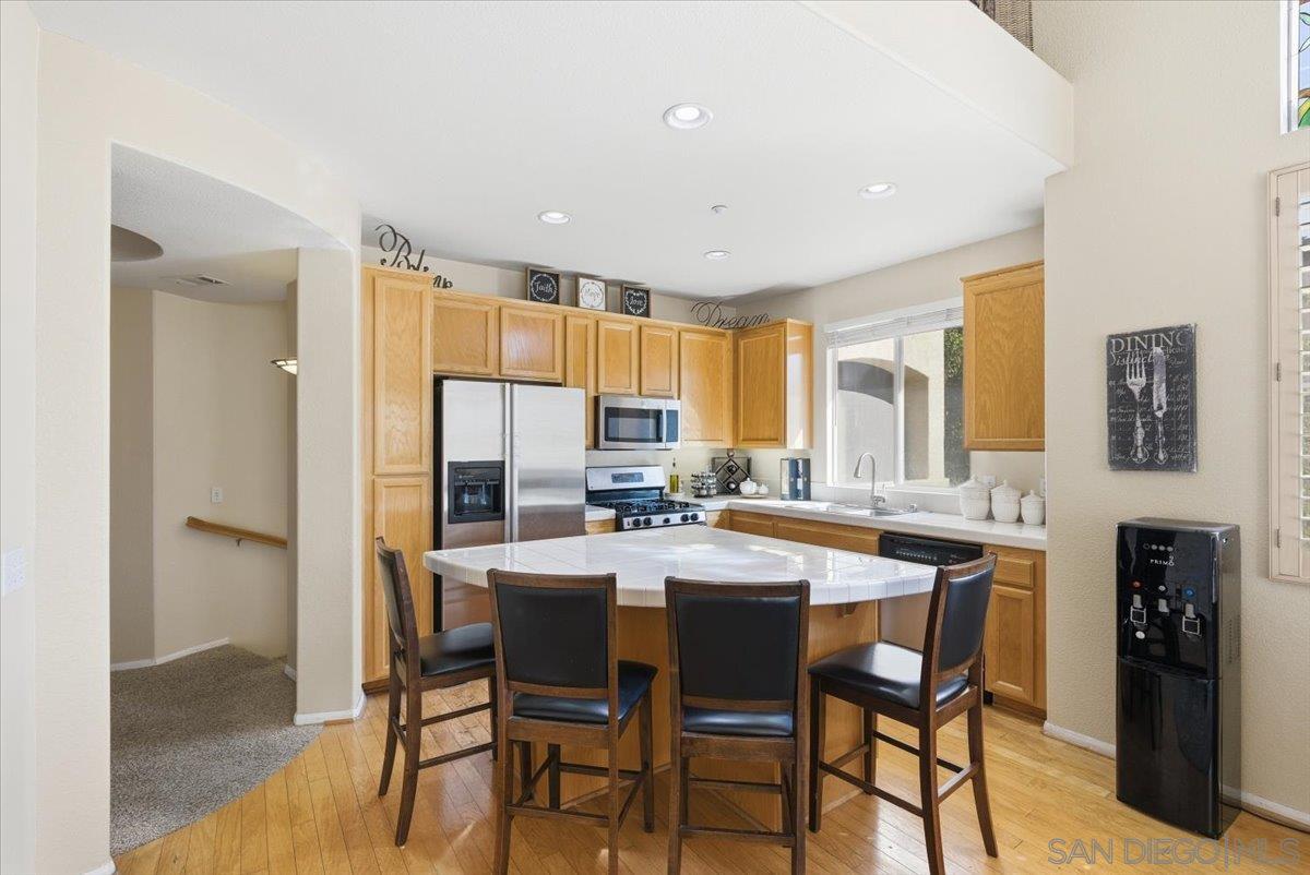 Detail Gallery Image 9 of 33 For 3223  Dehesa Road  #30,  El Cajon,  CA 92019 - 3 Beds | 2/1 Baths