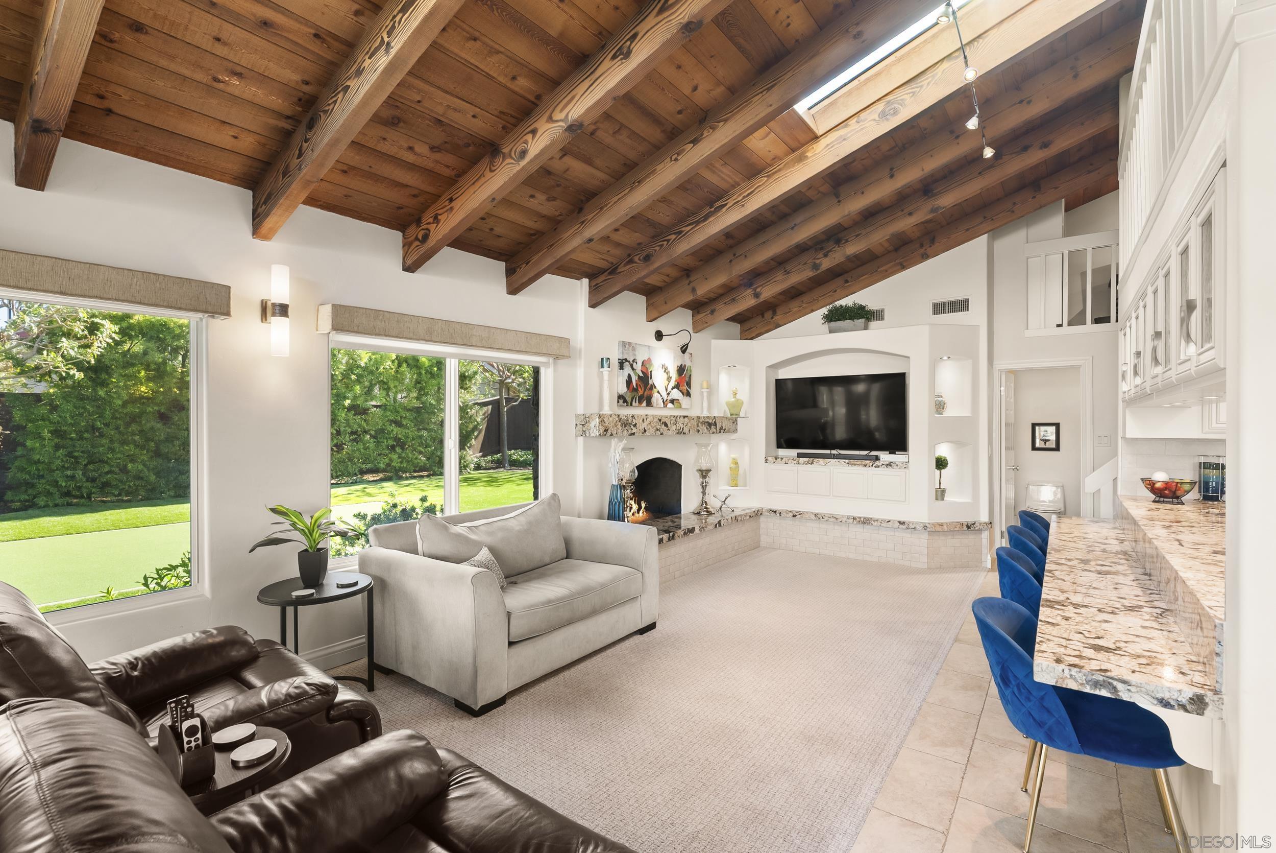 Detail Gallery Image 20 of 68 For 7548  Viejo Castilla Way, Carlsbad,  CA 92009 - 4 Beds | 3 Baths